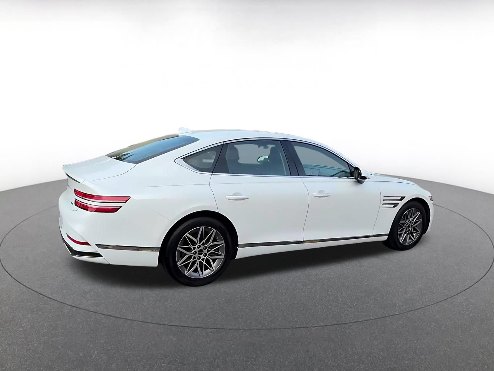 Thumbnail: 2026 Genesis G80 - 15