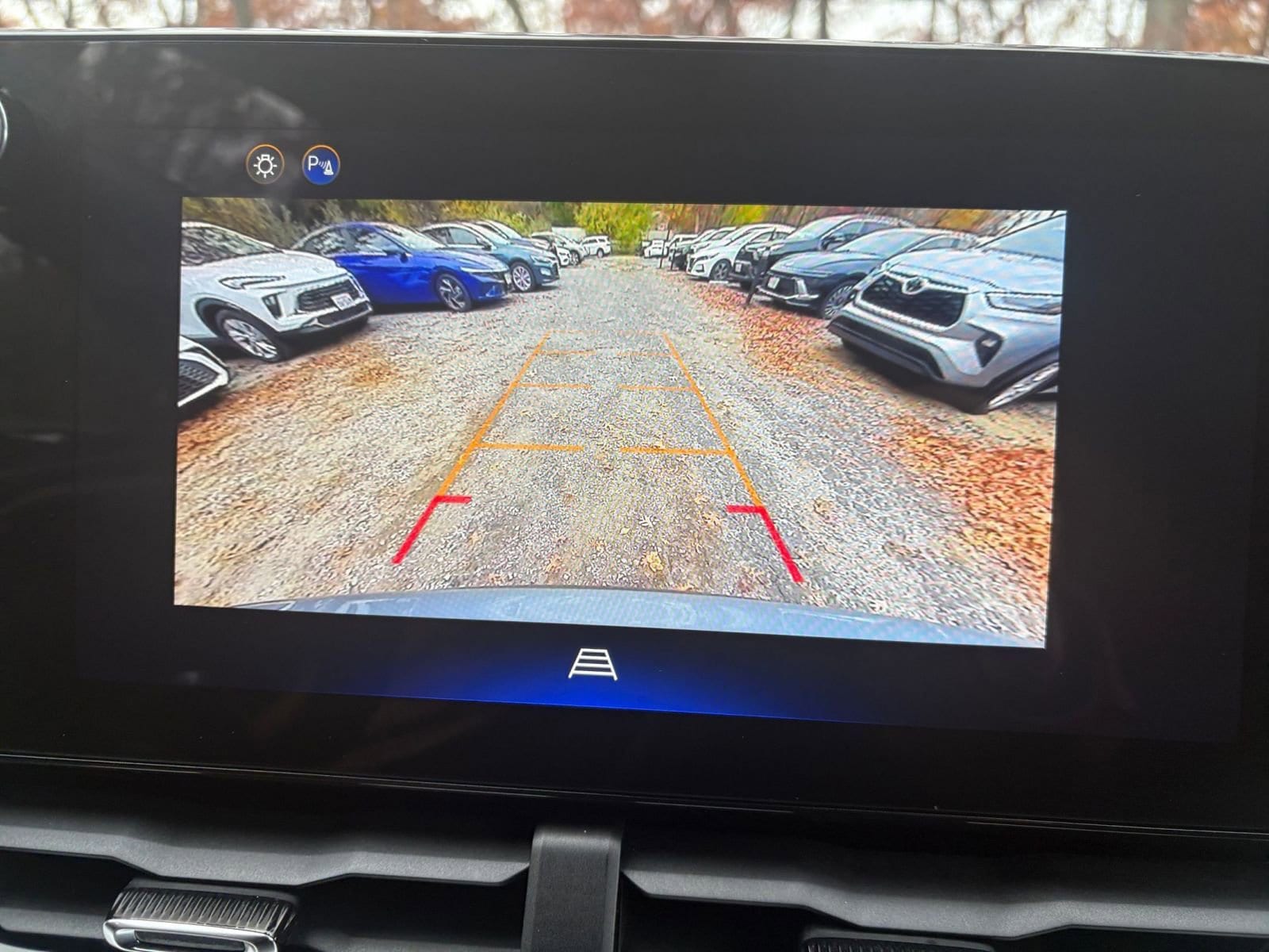 Thumbnail: 2025 Chevrolet Equinox - 17