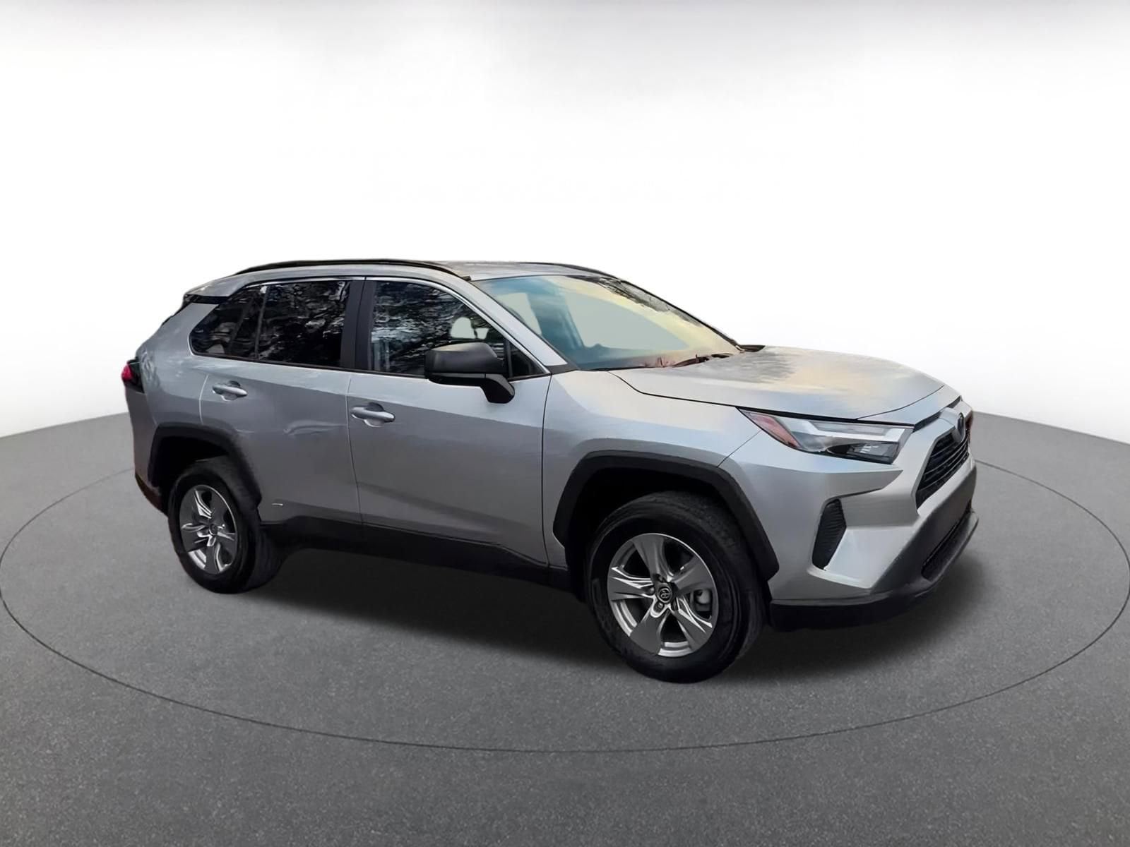 Thumbnail: 2025 Toyota RAV4 - 2