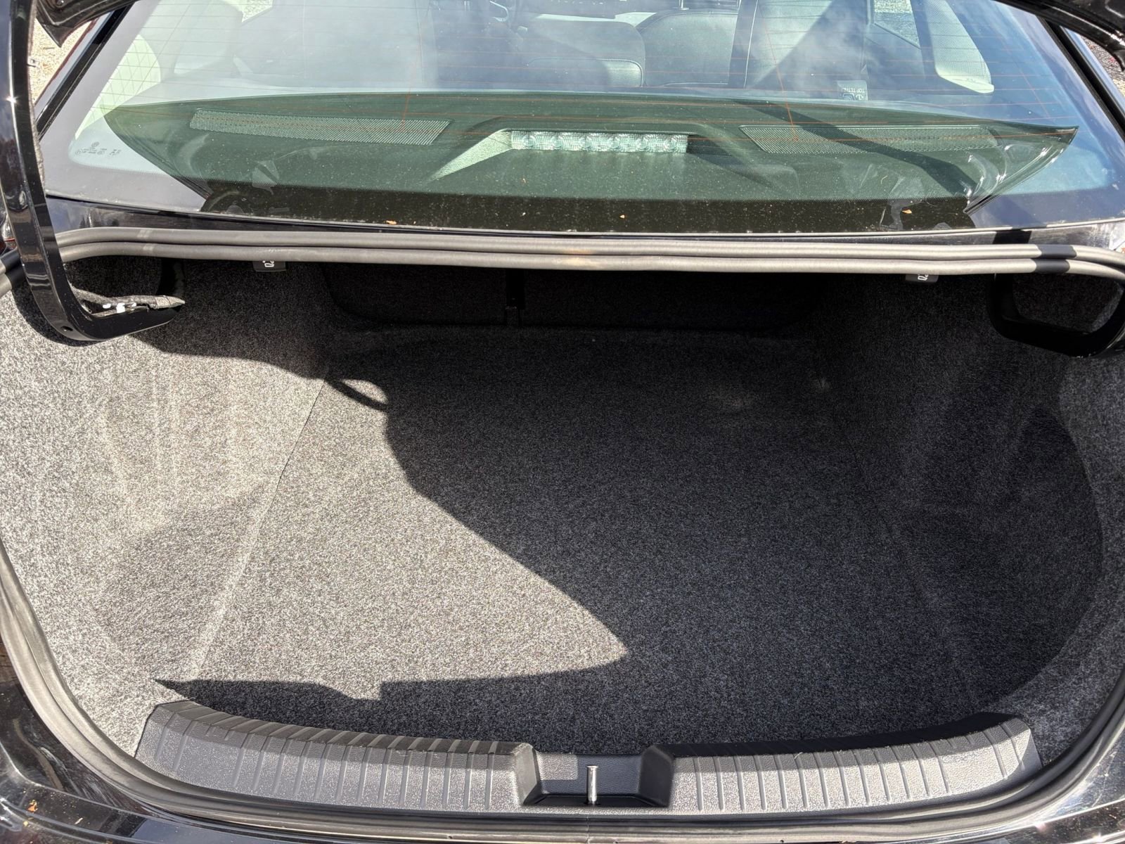 Thumbnail: 2025 Volkswagen Jetta - 30