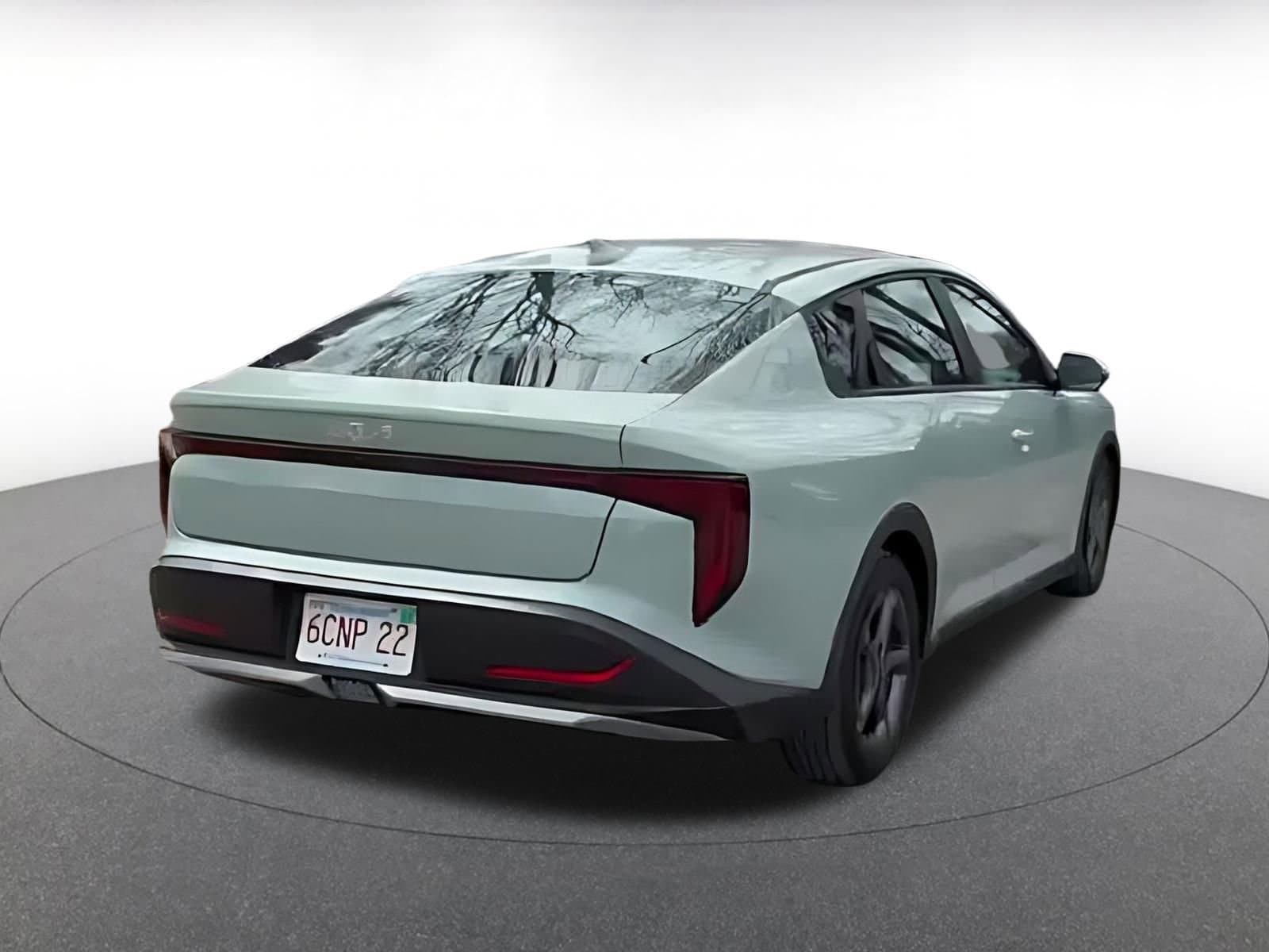 Thumbnail: 2025 Kia K4 - 14