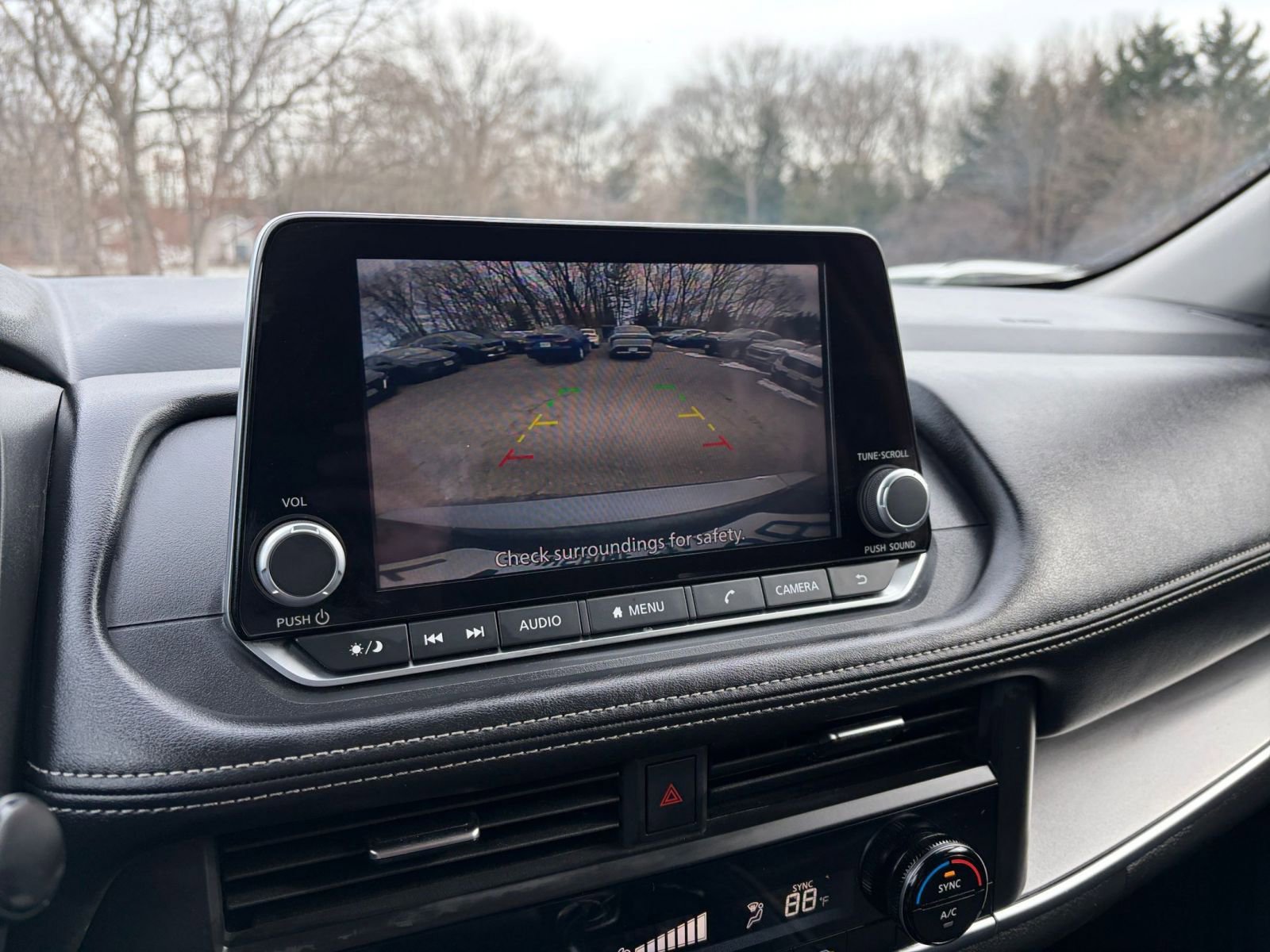 Thumbnail: 2025 Nissan Rogue - 25