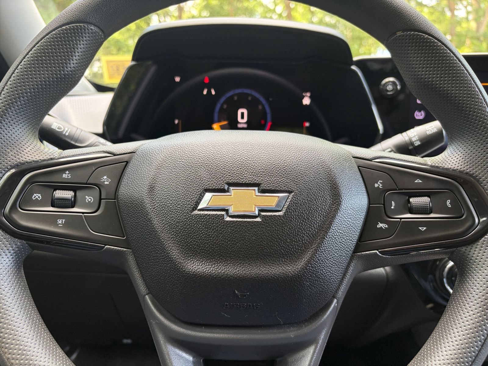 Thumbnail: 2025 Chevrolet Trax - 27