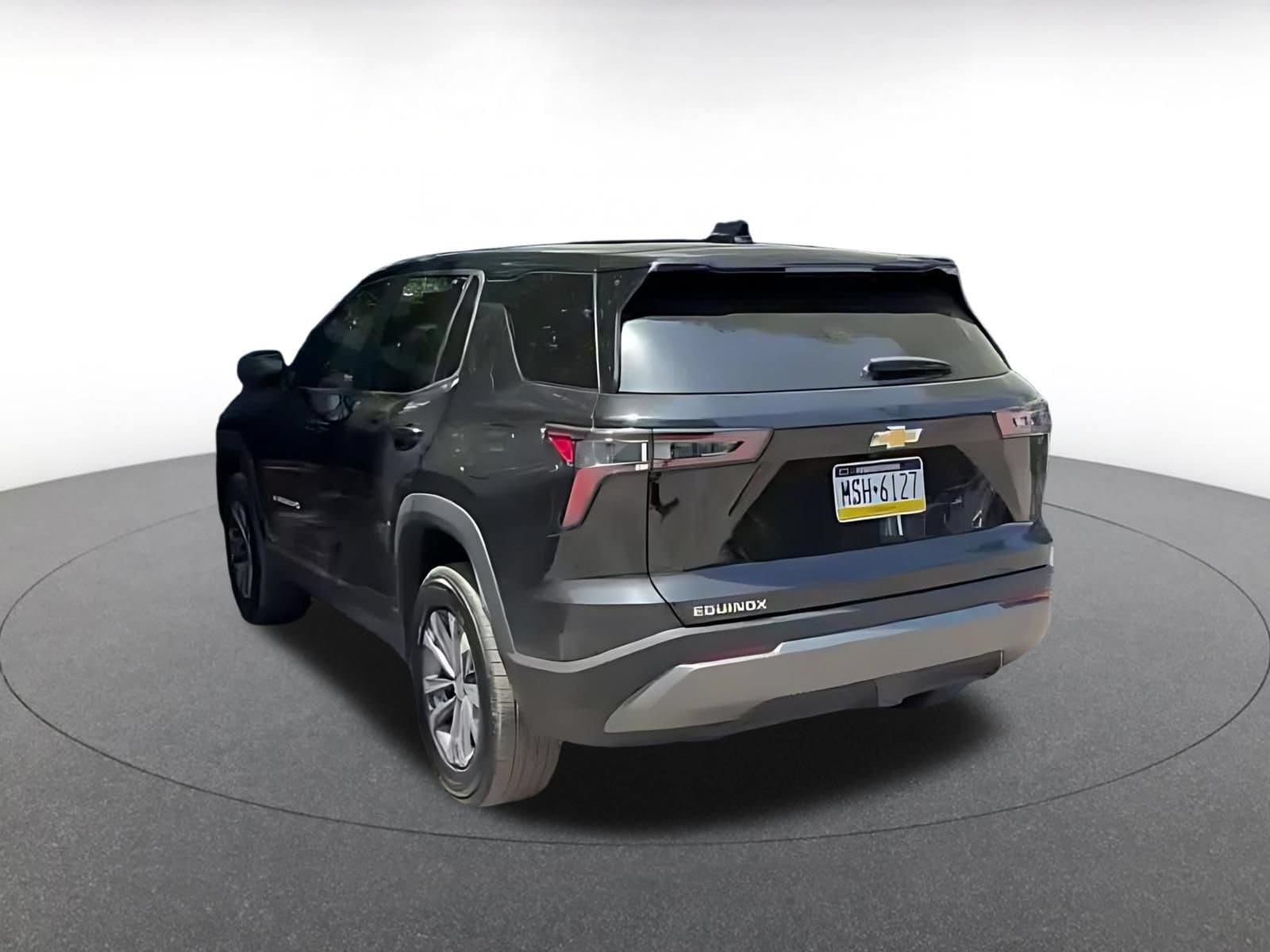 Thumbnail: 2025 Chevrolet Equinox - 10