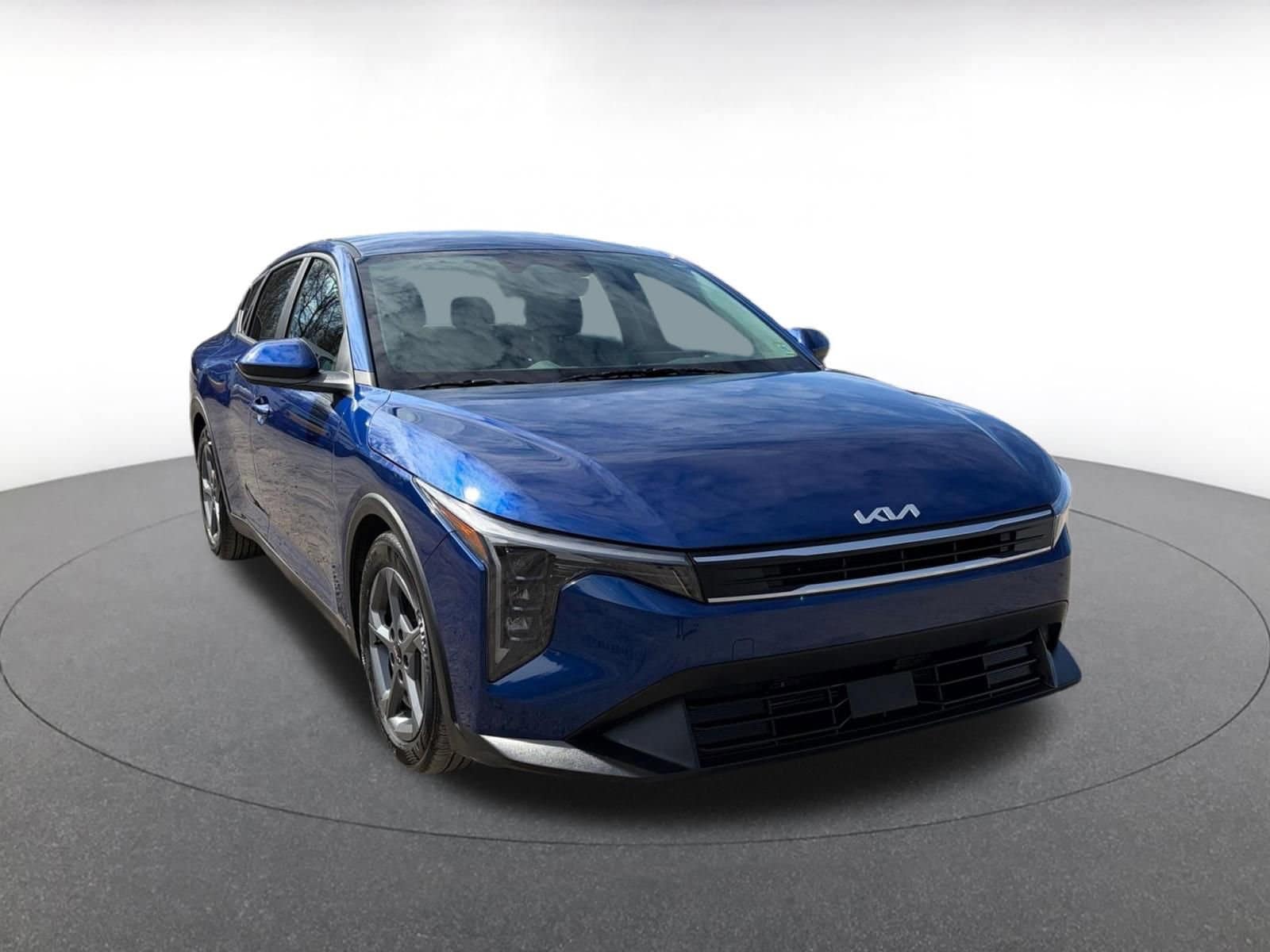 Thumbnail: 2025 Kia K4 - 1