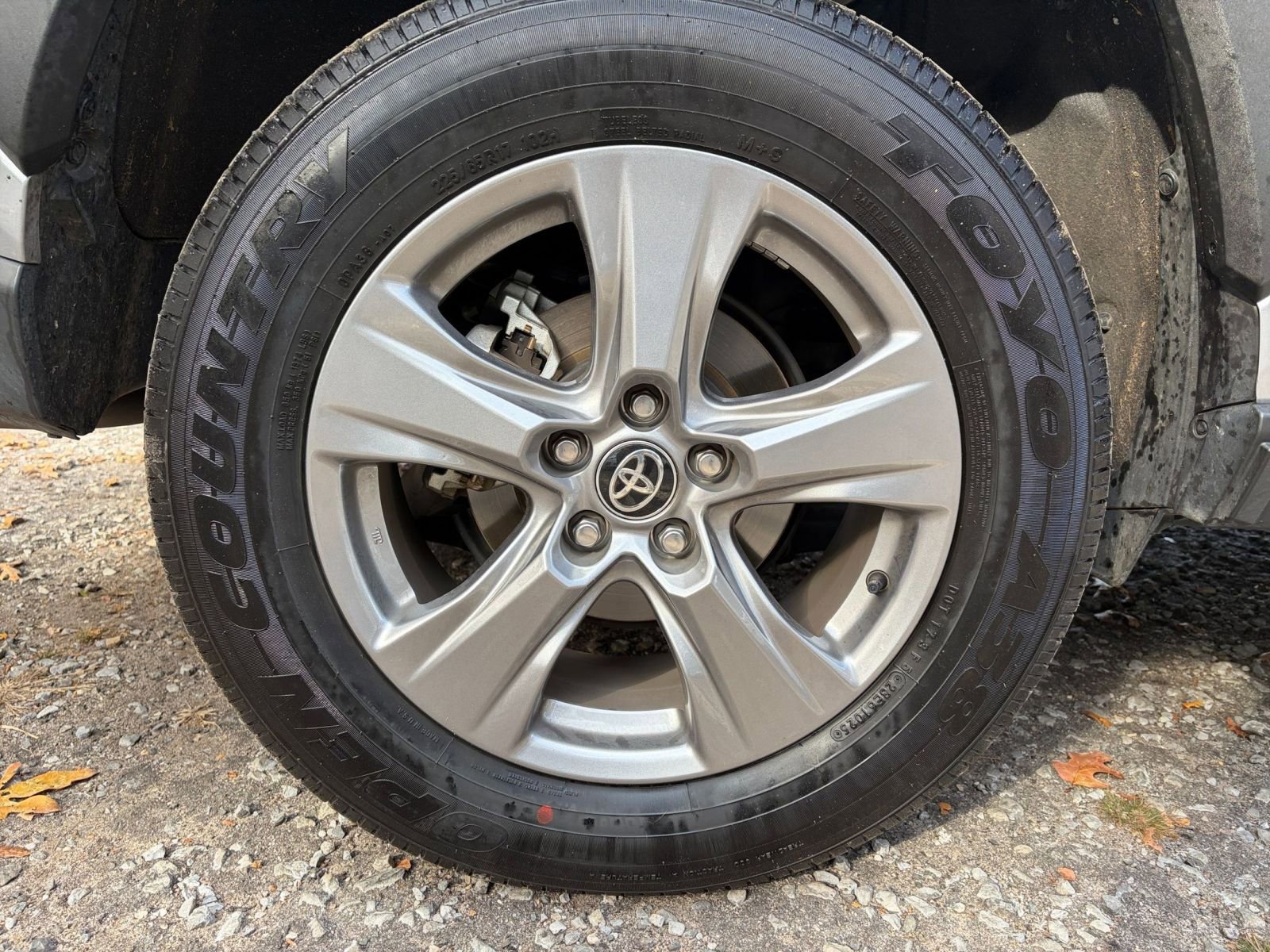 Thumbnail: 2025 Toyota RAV4 - 29