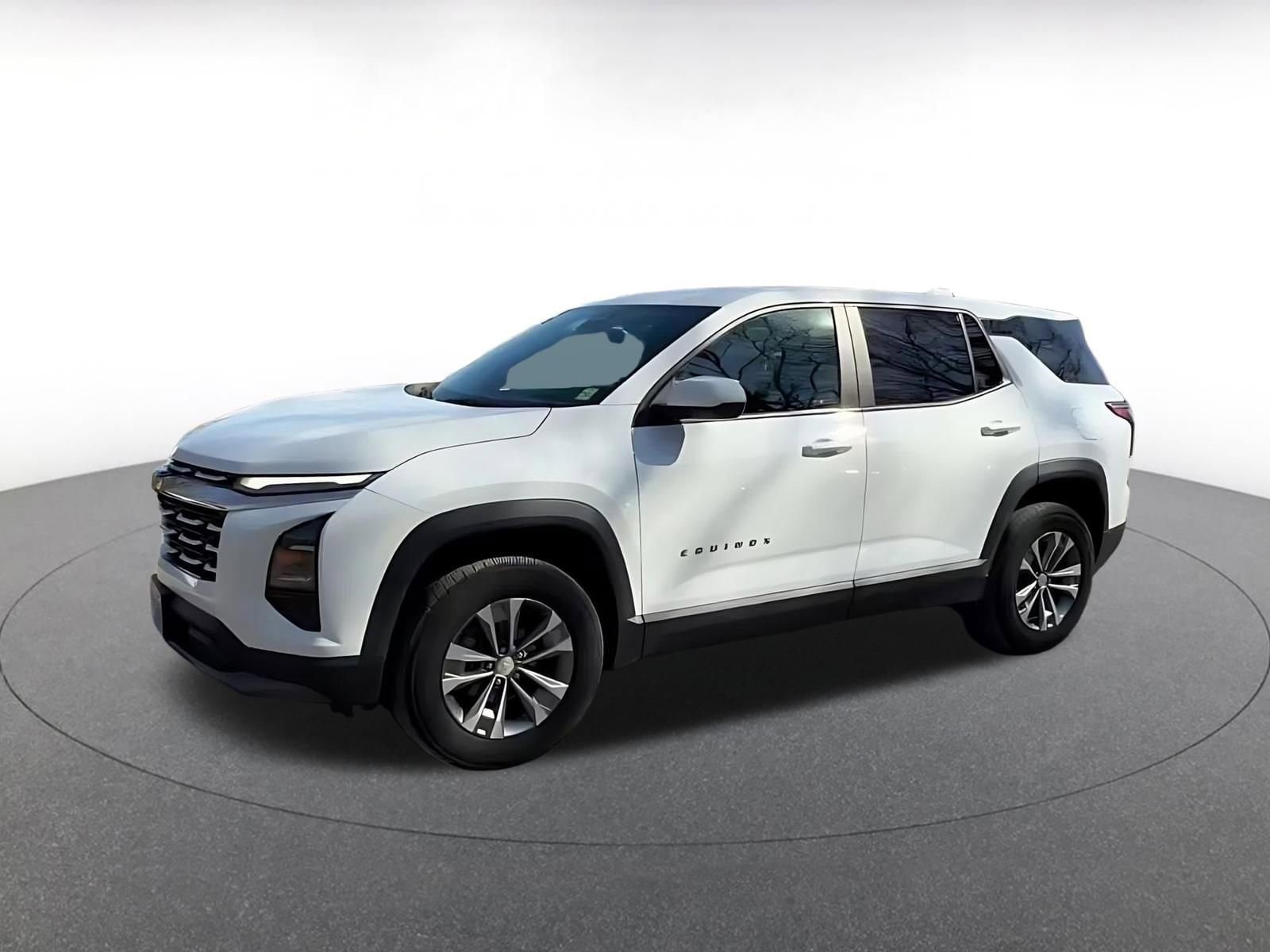 2025 Chevrolet Equinox LT - Photo 8