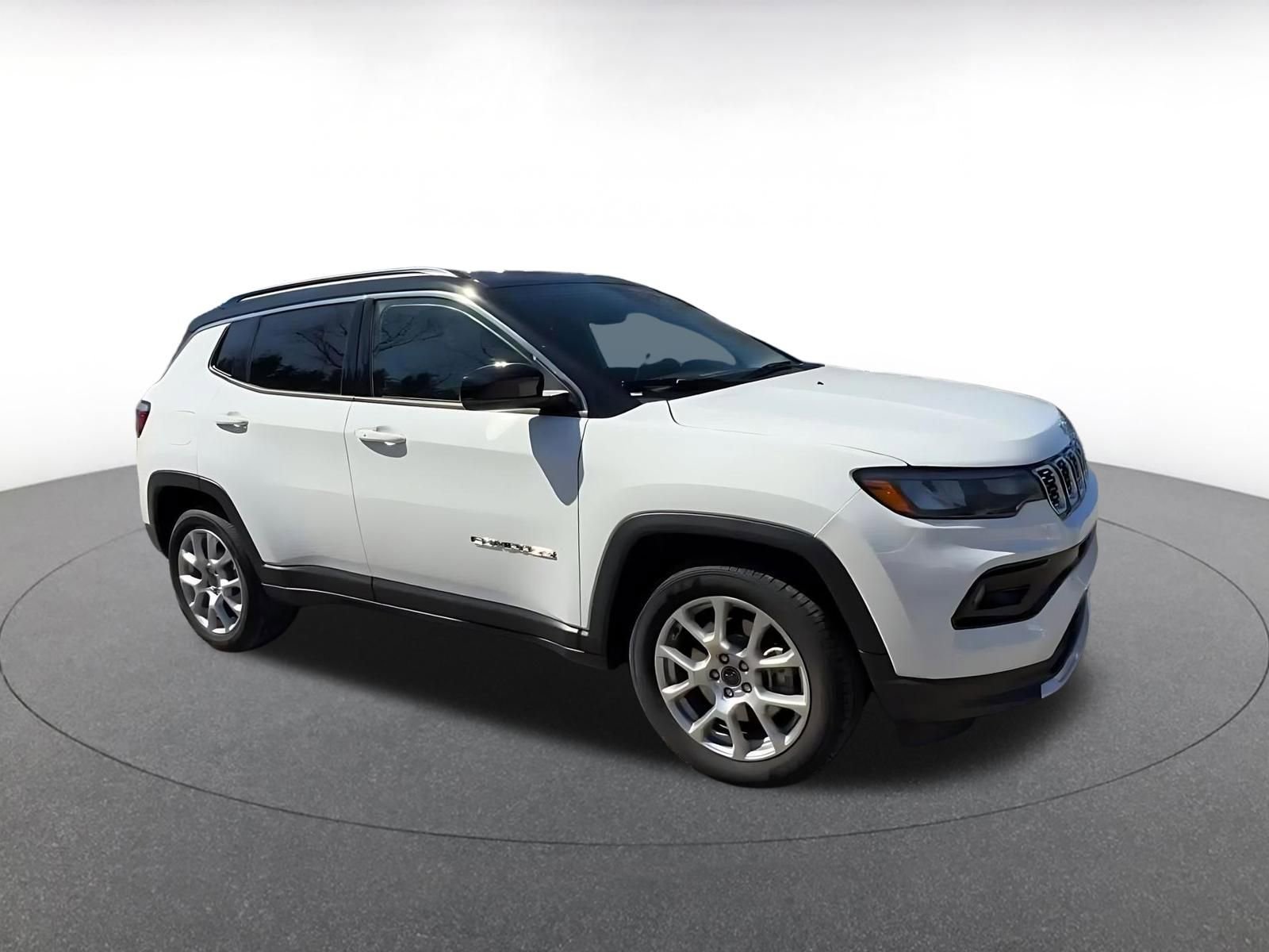 Thumbnail: 2025 Jeep Compass - 2