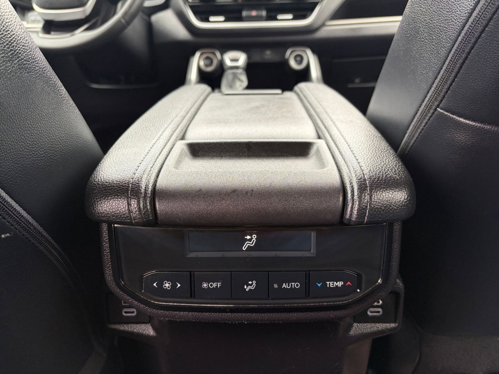 Thumbnail: 2025 Toyota Grand Highlander - 24