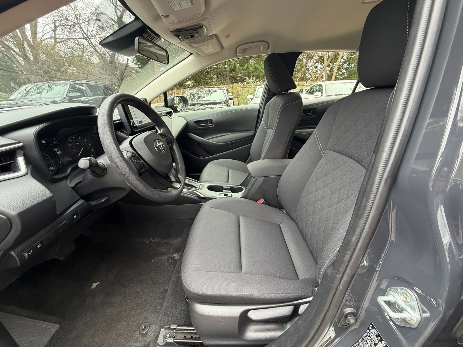 Thumbnail: 2025 Toyota Corolla - 24