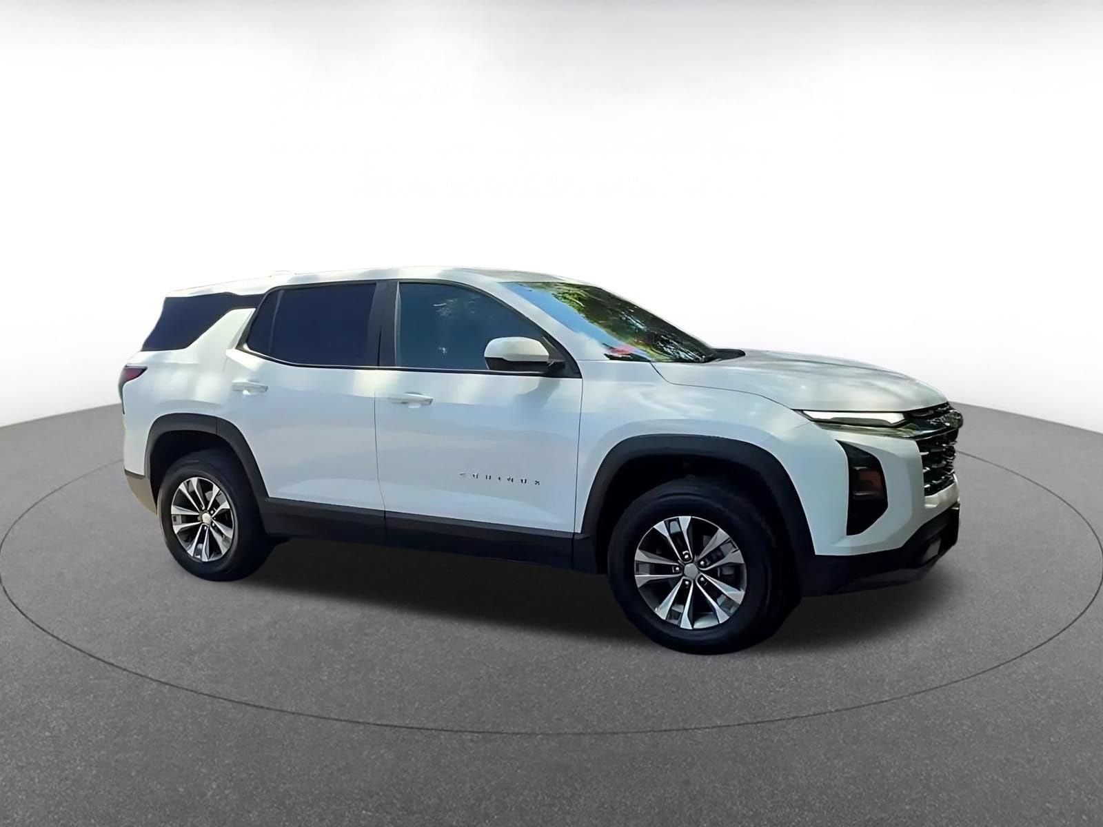 Thumbnail: 2025 Chevrolet Equinox - 2
