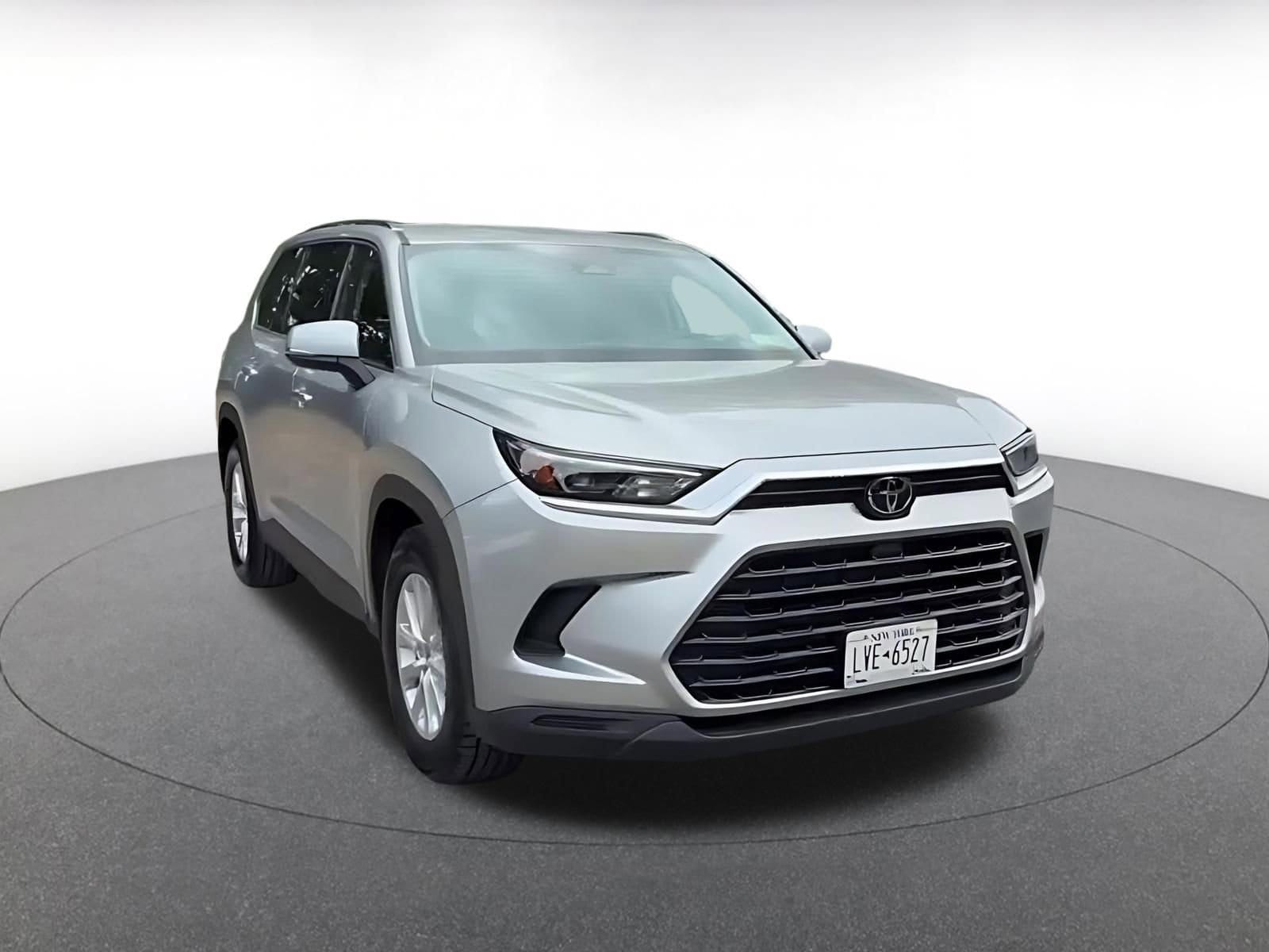 Thumbnail: 2025 Toyota Grand Highlander - 3
