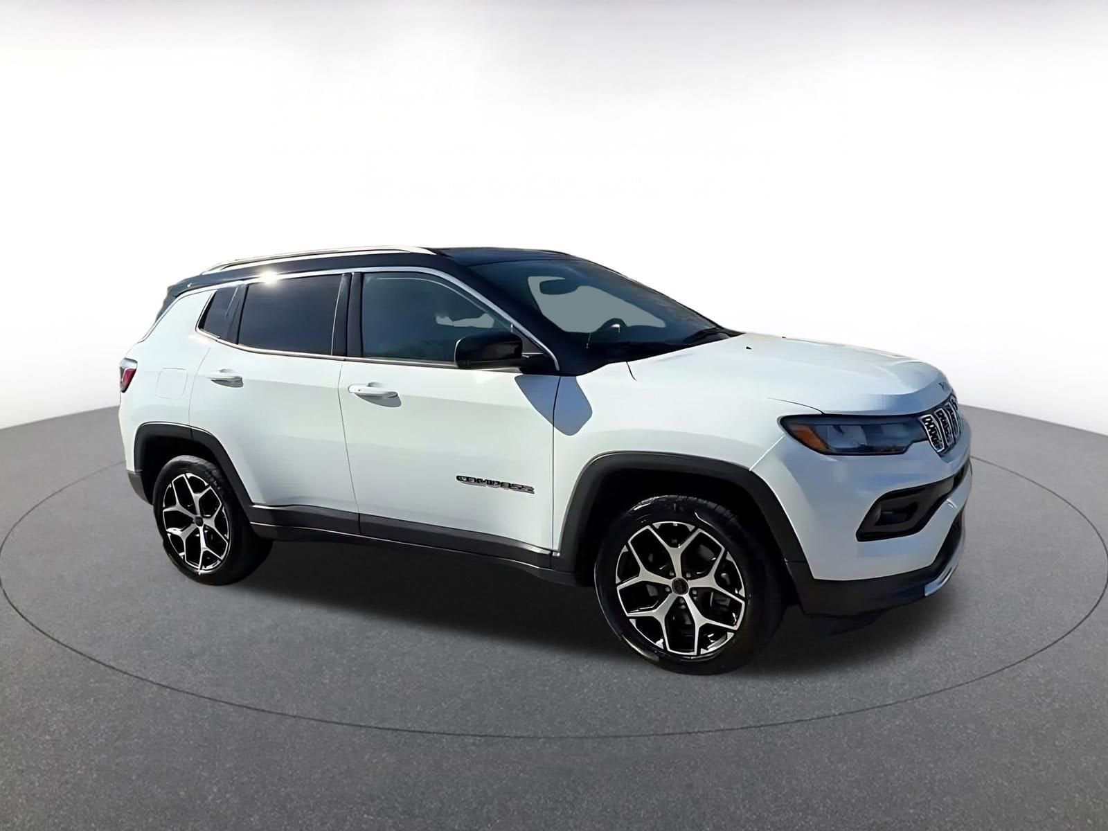 Thumbnail: 2025 Jeep Compass - 2