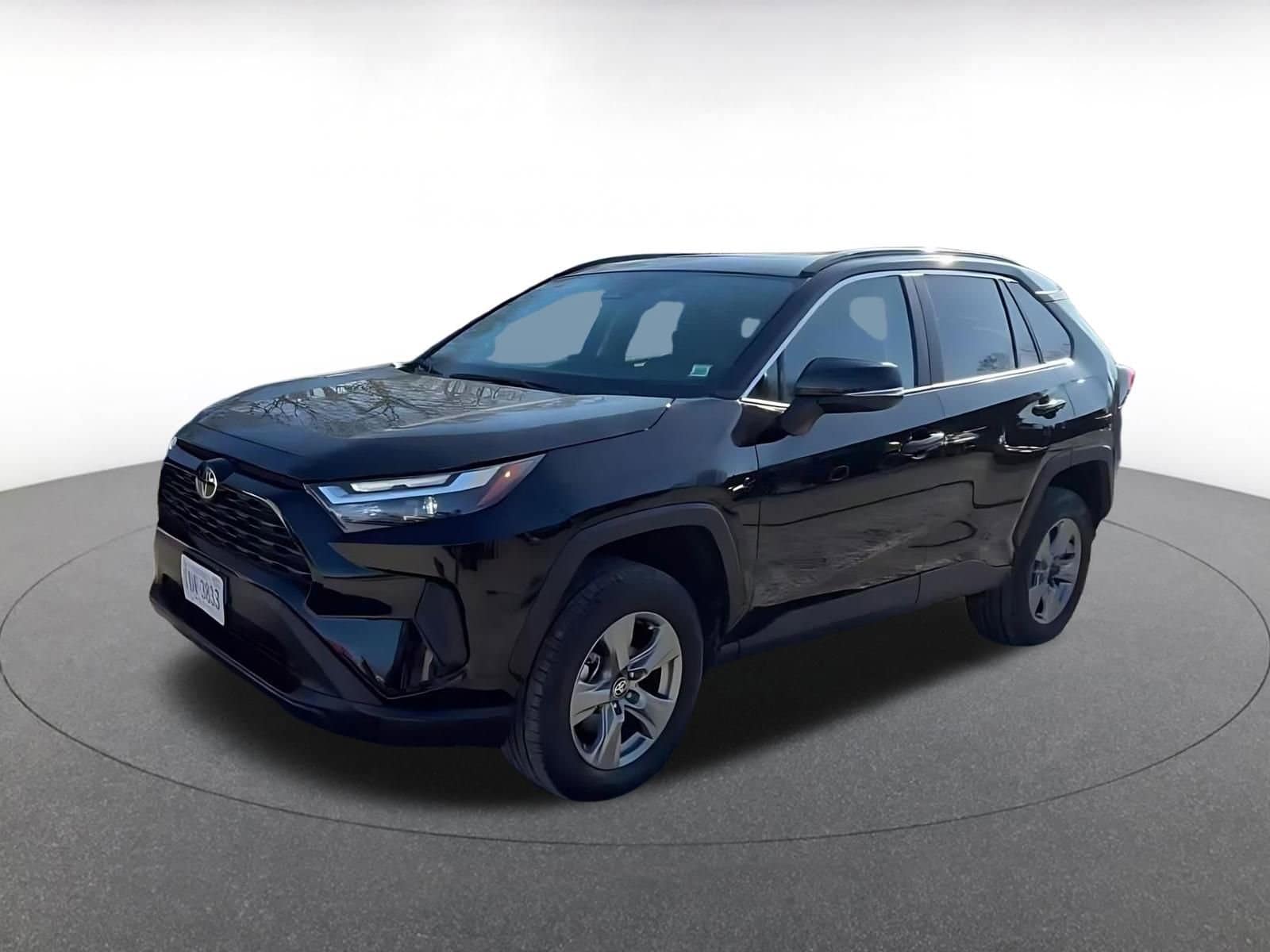 Thumbnail: 2025 Toyota RAV4 - 8