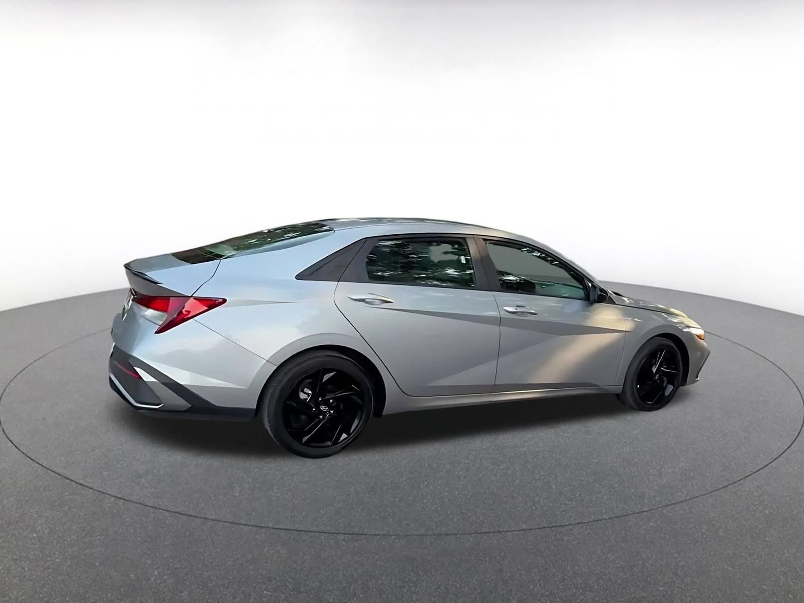 Thumbnail: 2026 Hyundai Elantra - 15