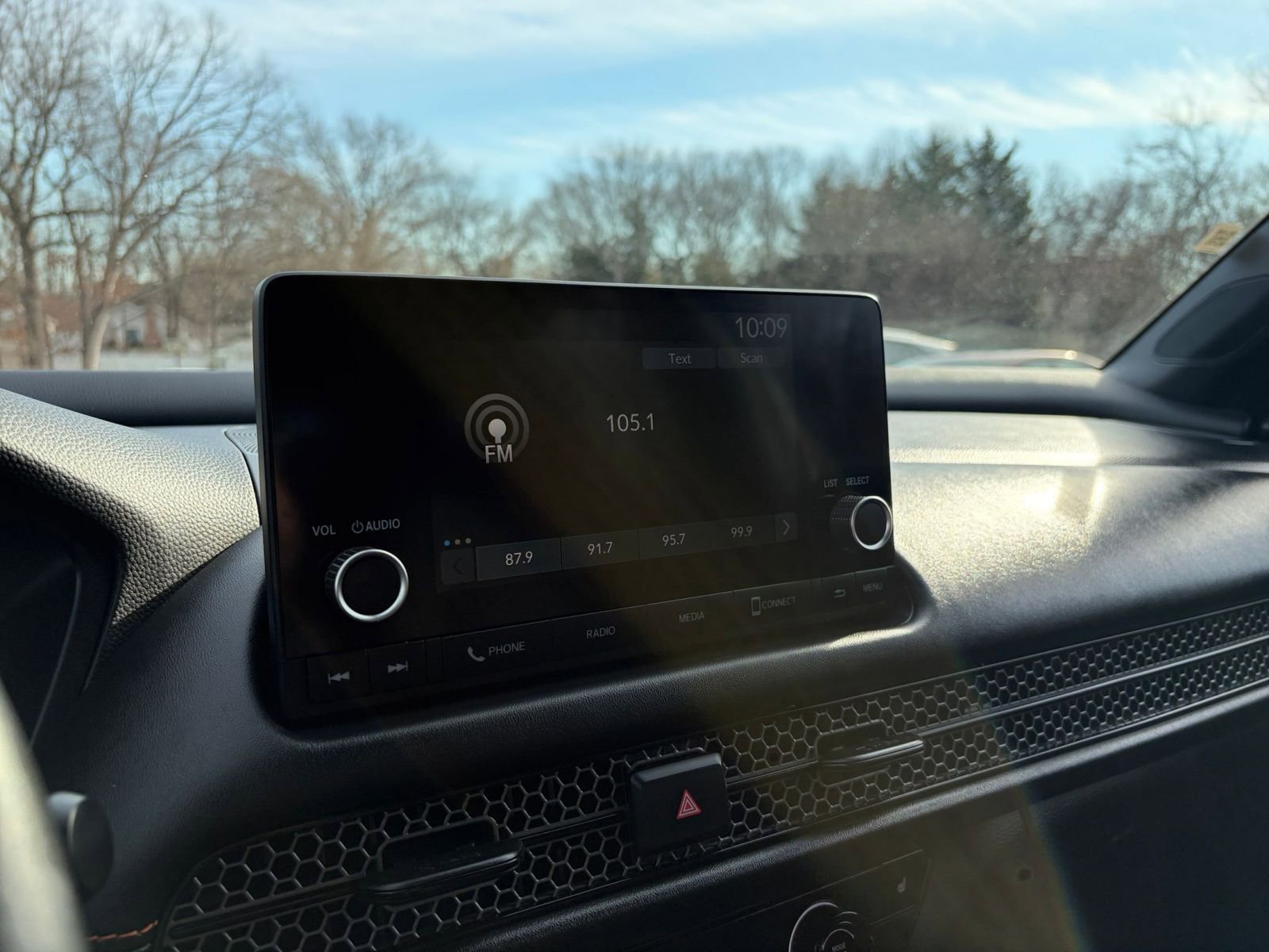 Thumbnail: 2025 Honda HR-V - 20