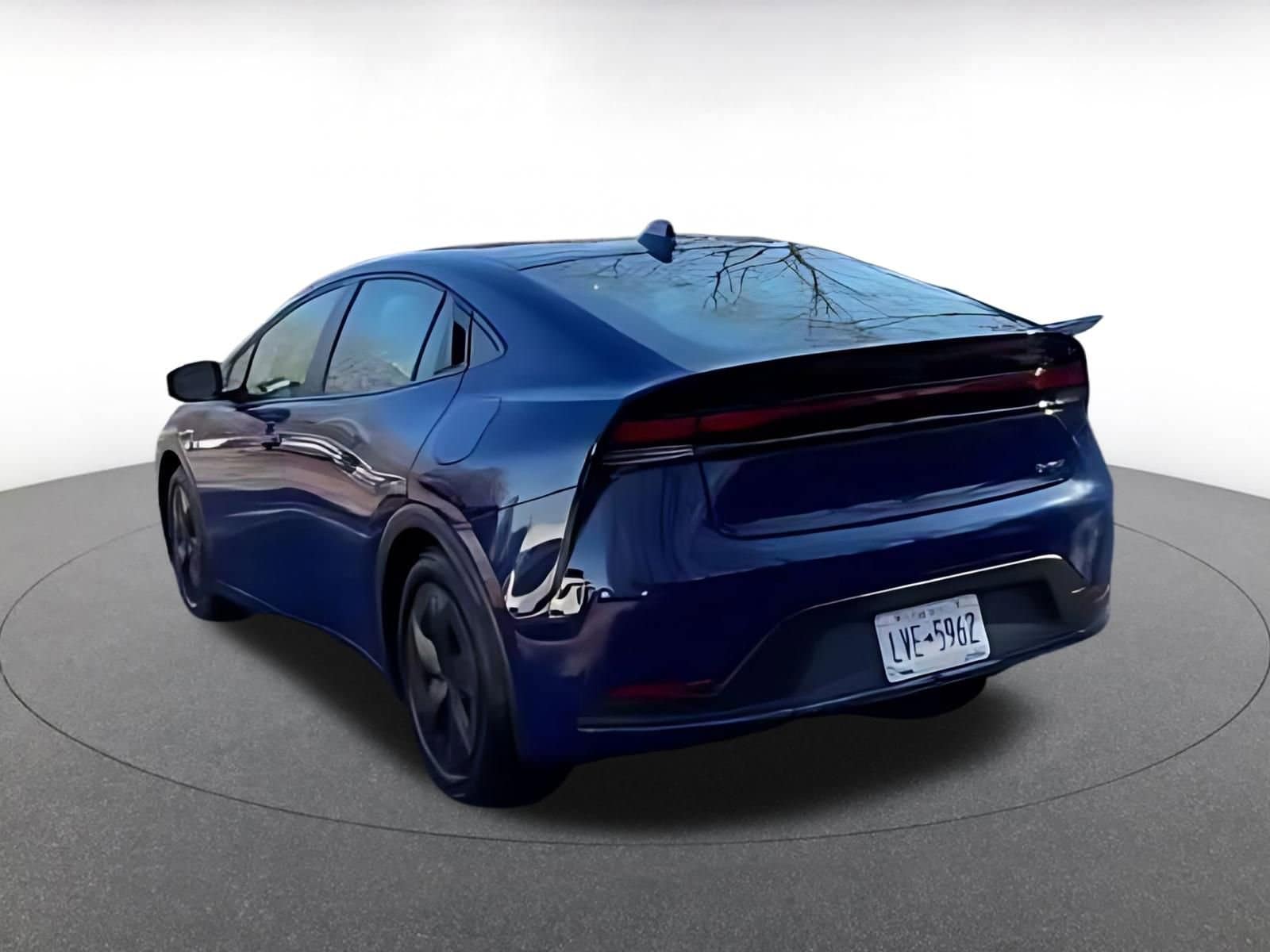 Thumbnail: 2025 Toyota Prius - 16