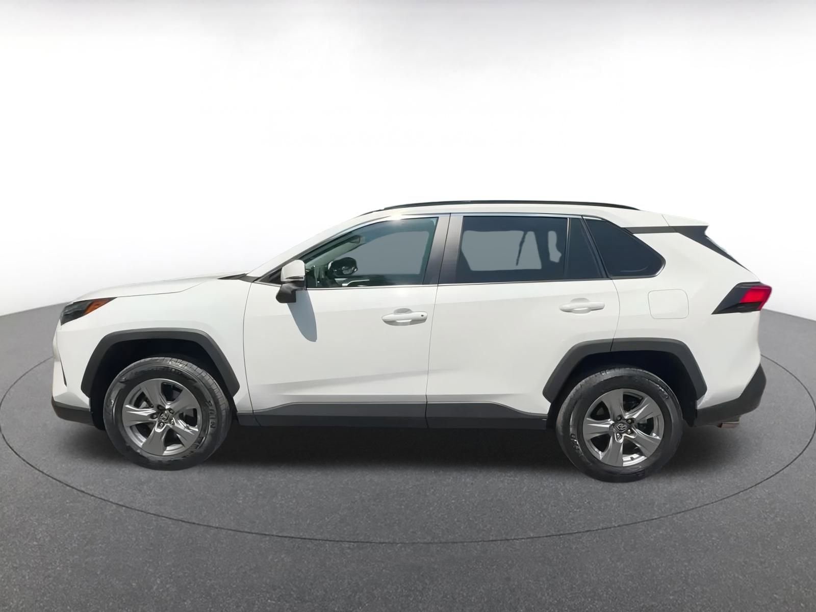 Thumbnail: 2024 Toyota RAV4 - 9
