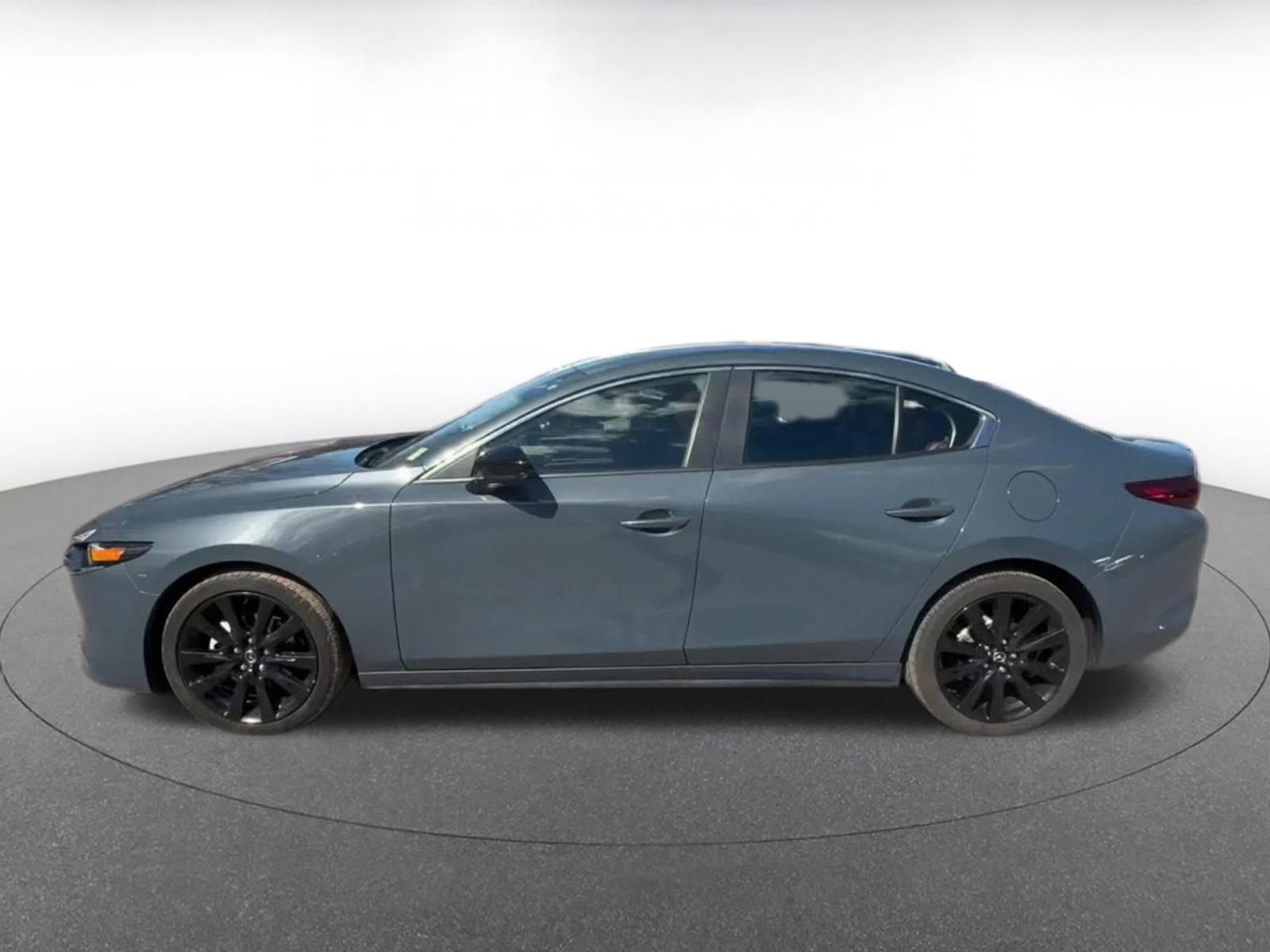 Thumbnail: 2025 Mazda Mazda3 - 9