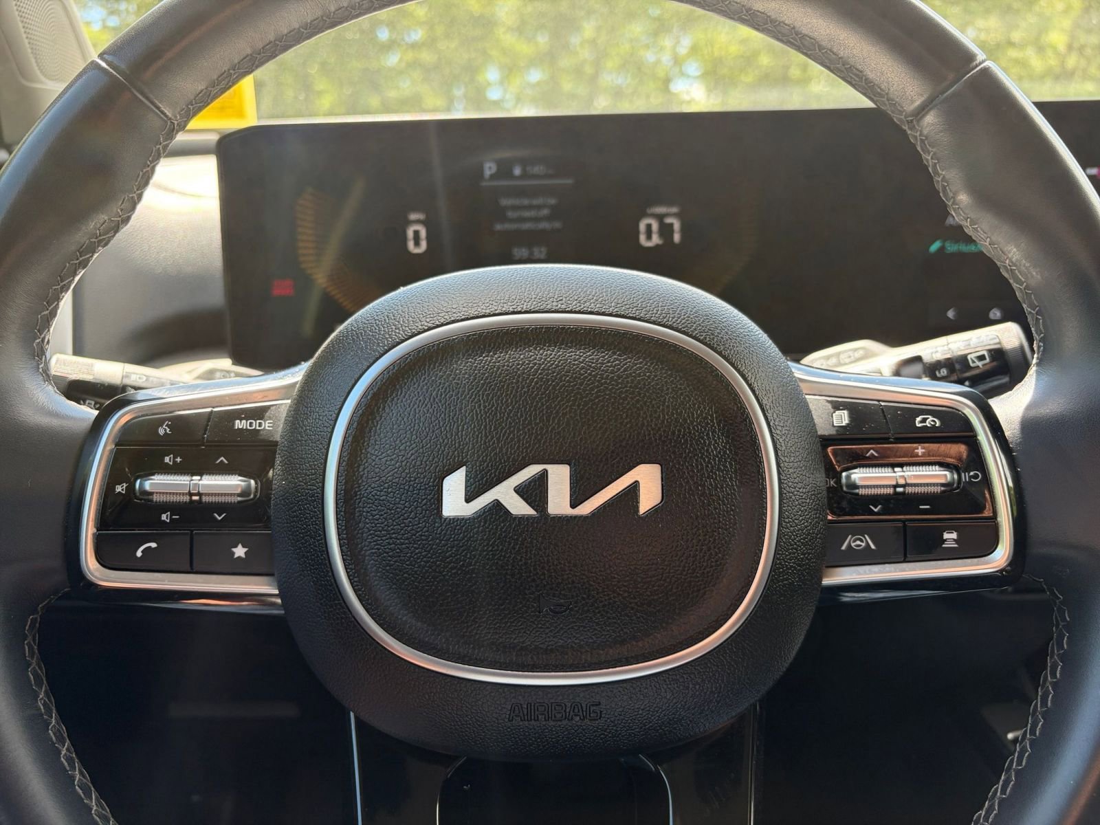 Thumbnail: 2024 Kia Sorento - 29
