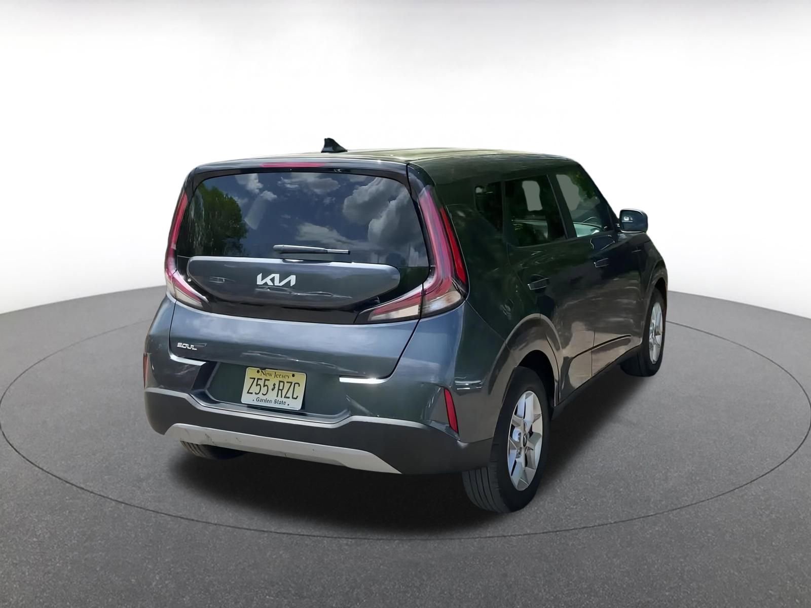 Thumbnail: 2023 Kia Soul - 13