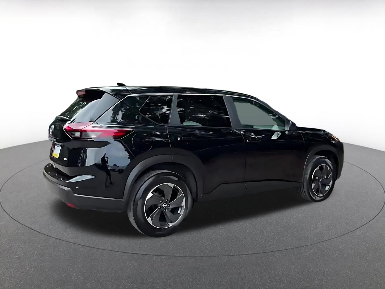 Thumbnail: 2025 Nissan Rogue - 12
