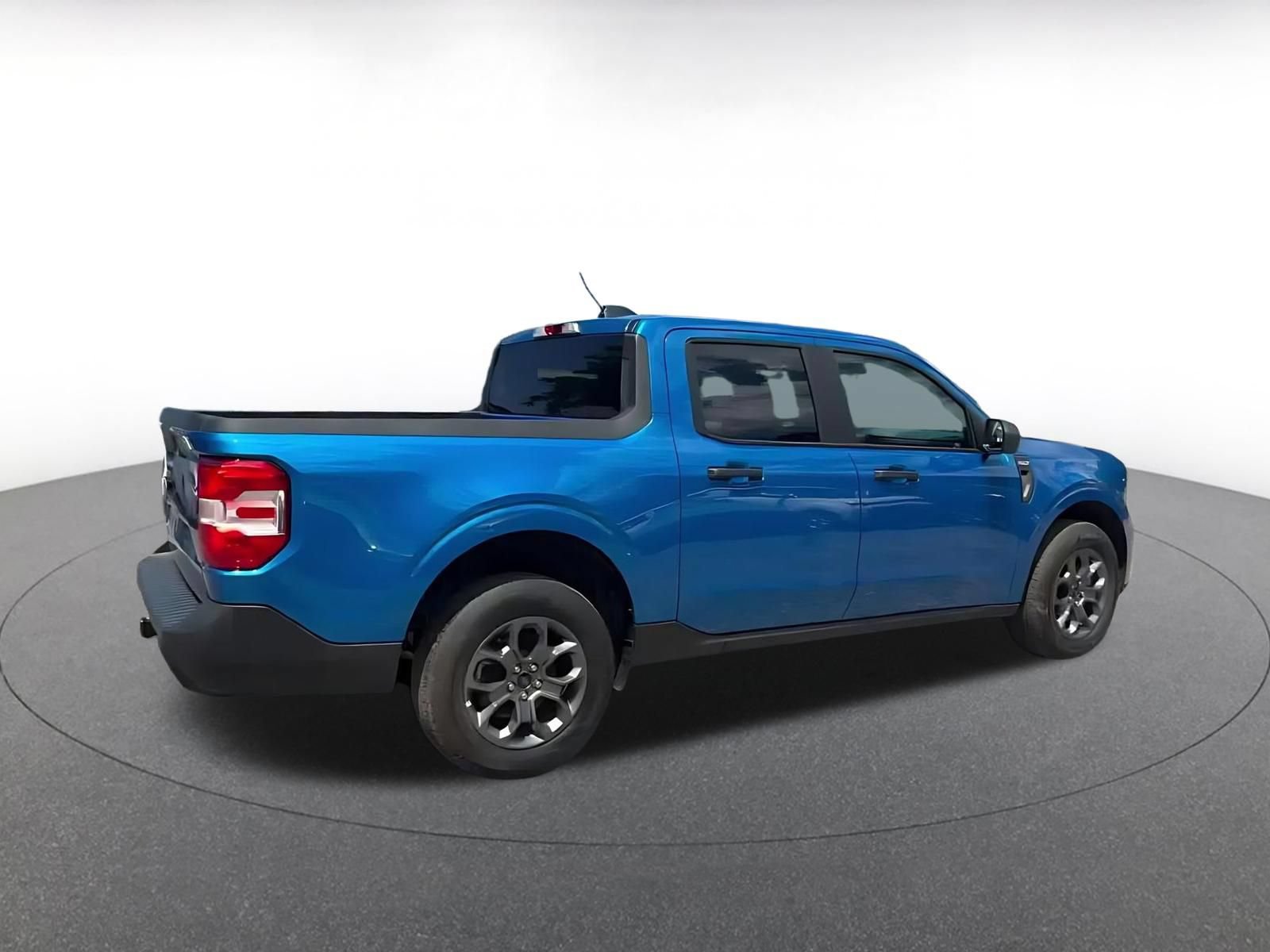 Thumbnail: 2026 Ford Maverick - 15