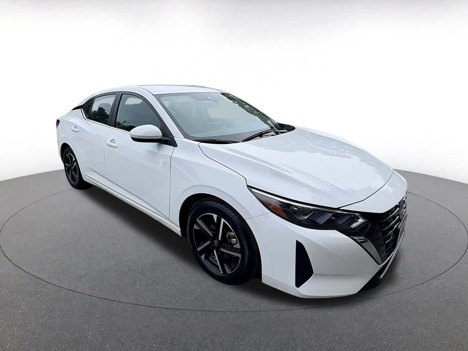 Thumbnail: 2024 Nissan Sentra - 1