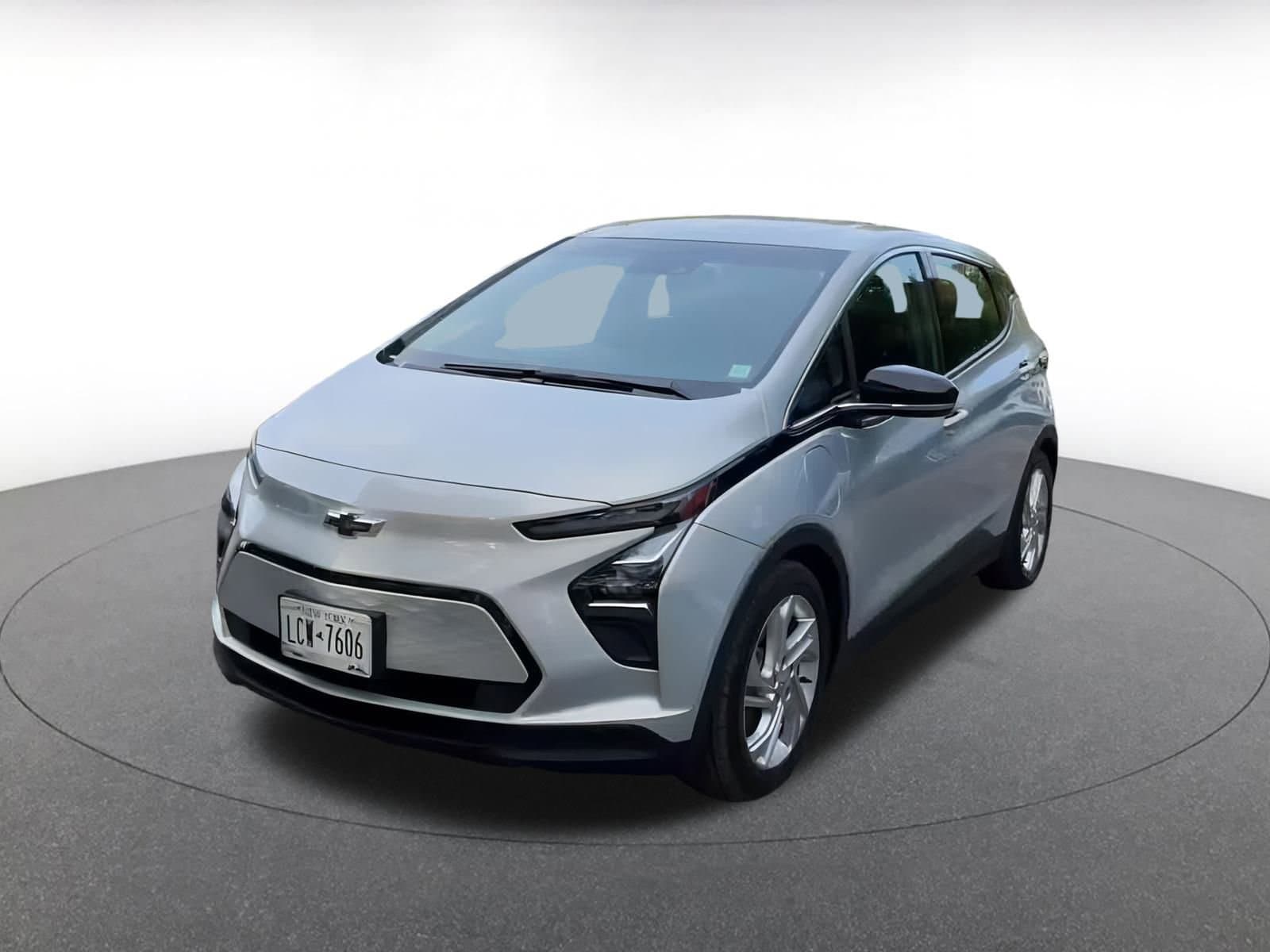 Thumbnail: 2023 Chevrolet Bolt EV - 7