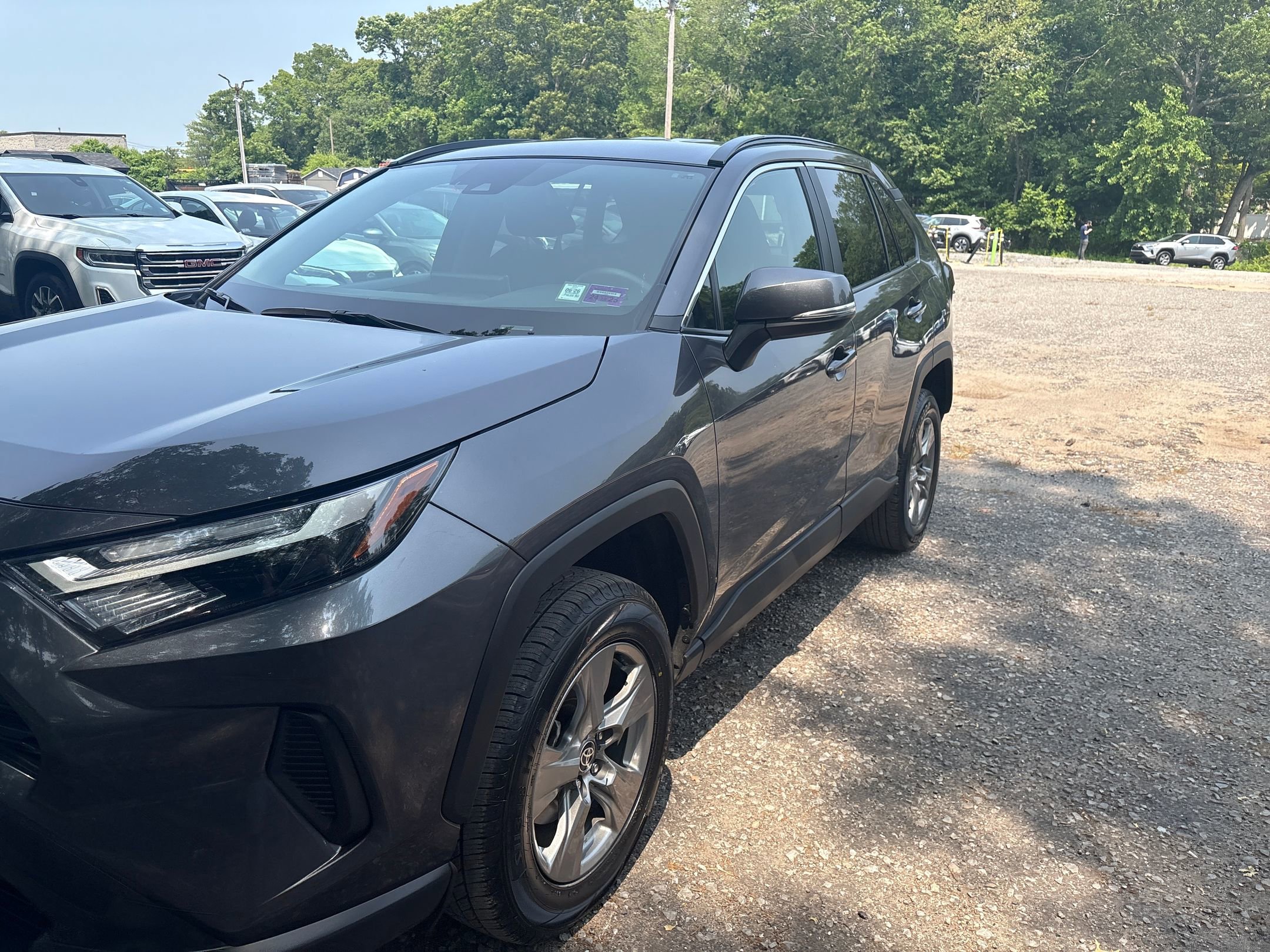 2024 Toyota RAV4 XLE 18