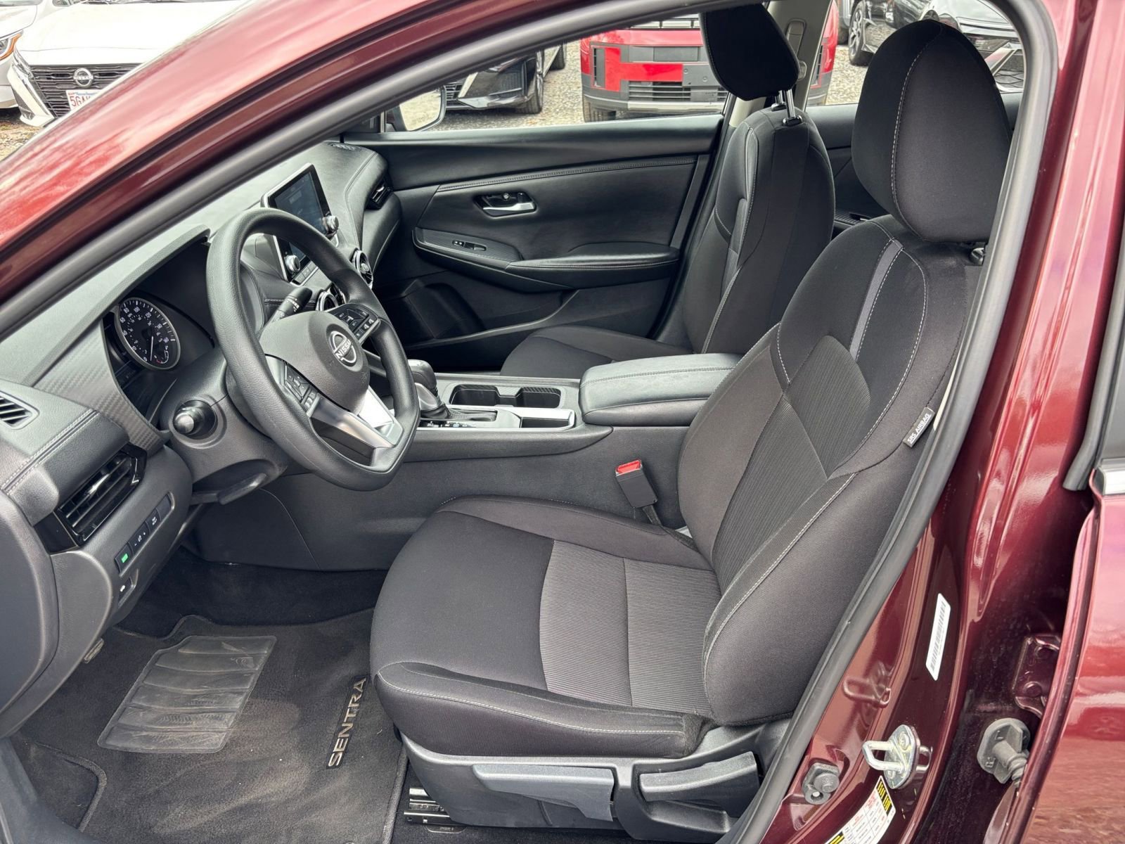 Thumbnail: 2025 Nissan Sentra - 28