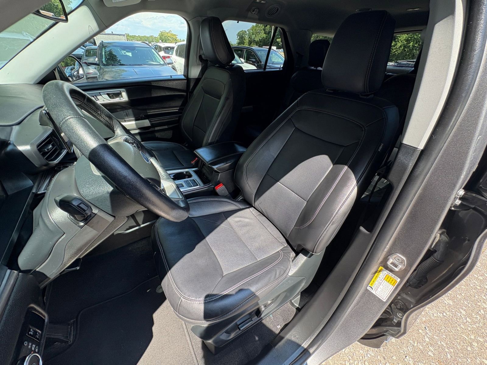 Thumbnail: 2023 Ford Explorer - 33