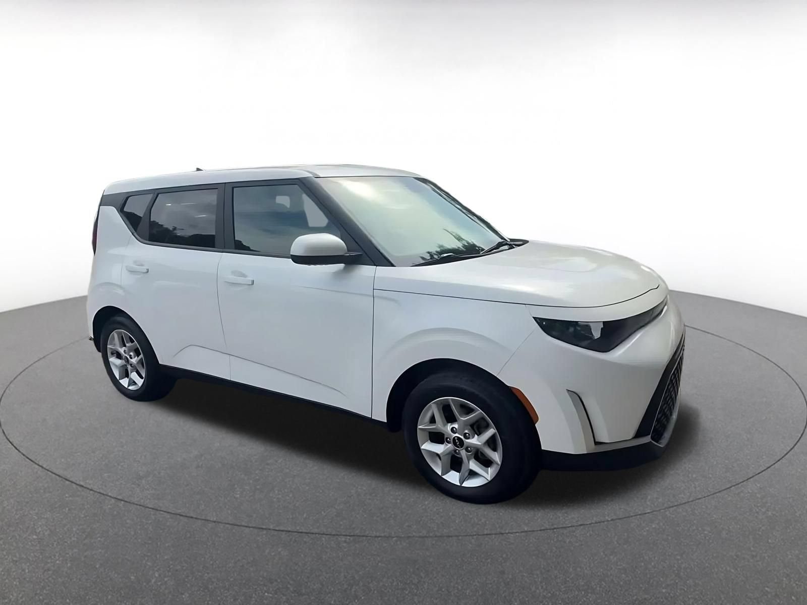Thumbnail: 2025 Kia Soul - 2