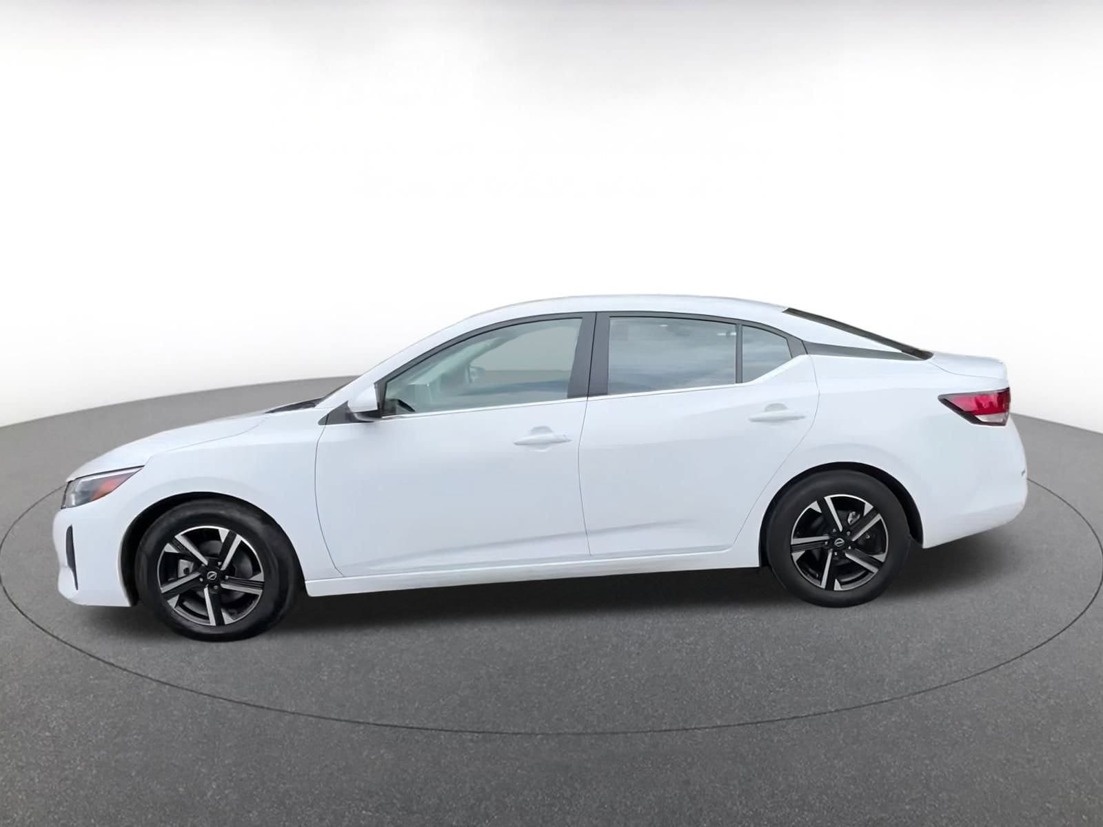 Thumbnail: 2024 Nissan Sentra - 8