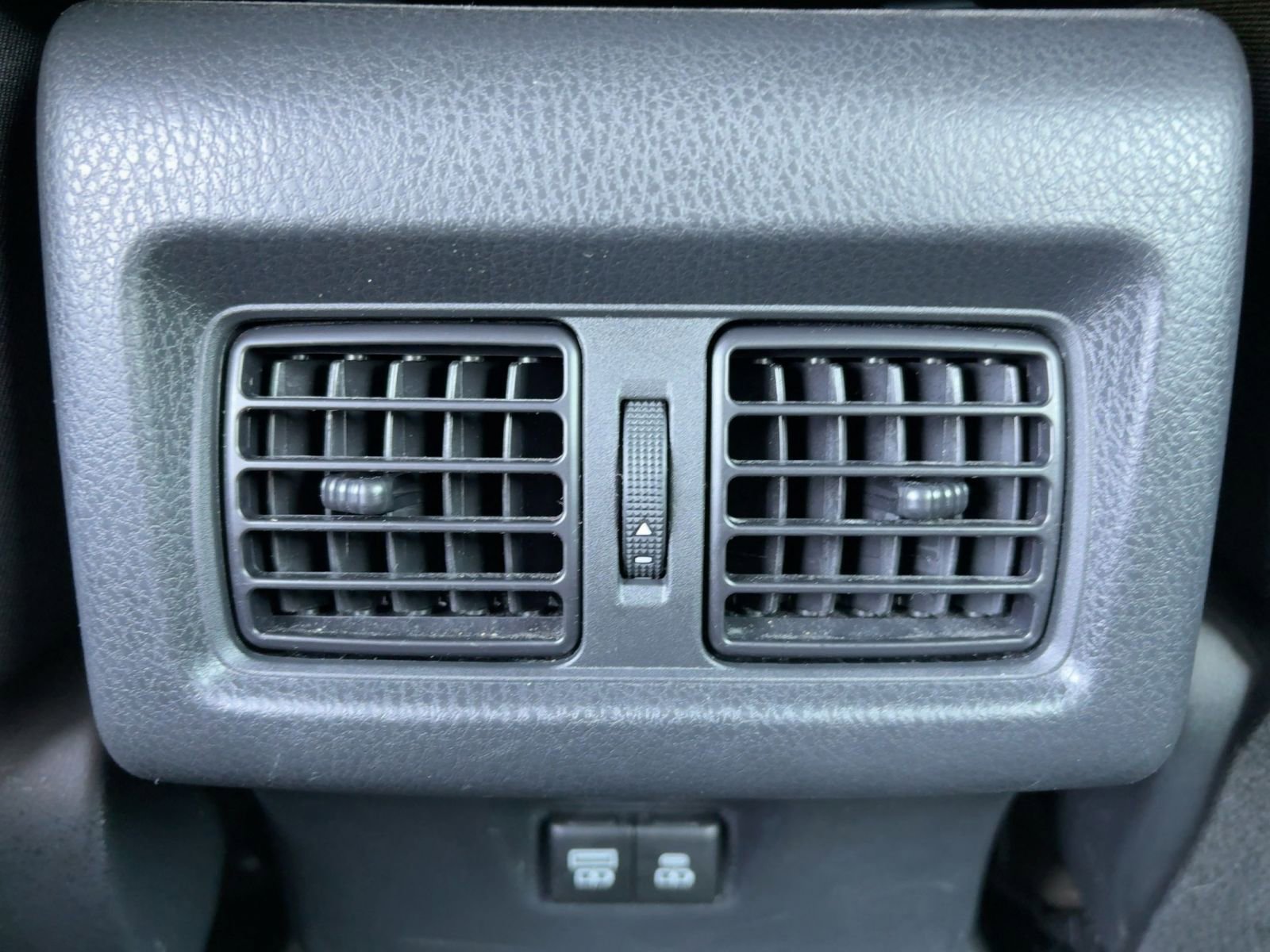 Thumbnail: 2025 Toyota Camry - 18