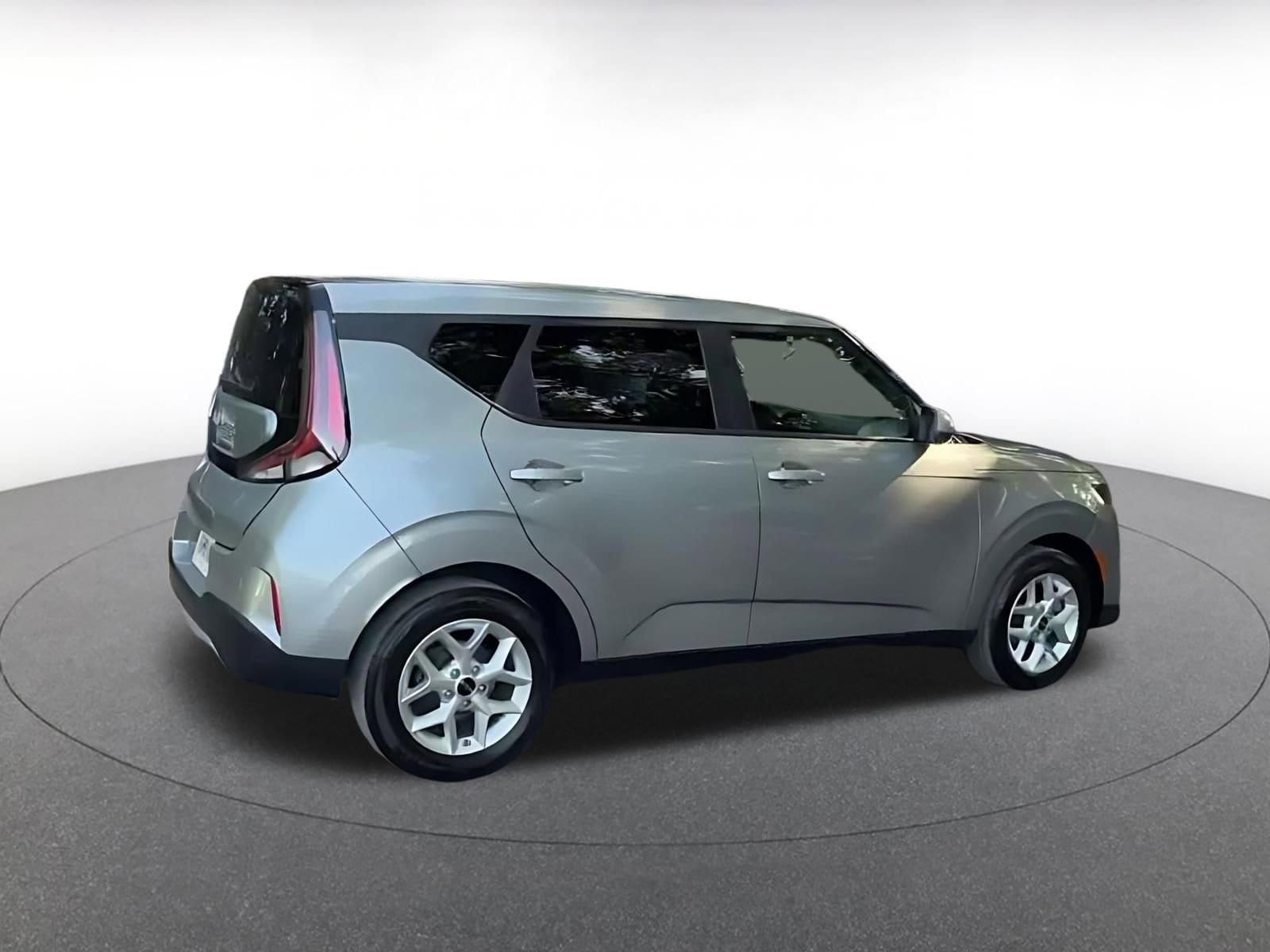 Thumbnail: 2025 Kia Soul - 15