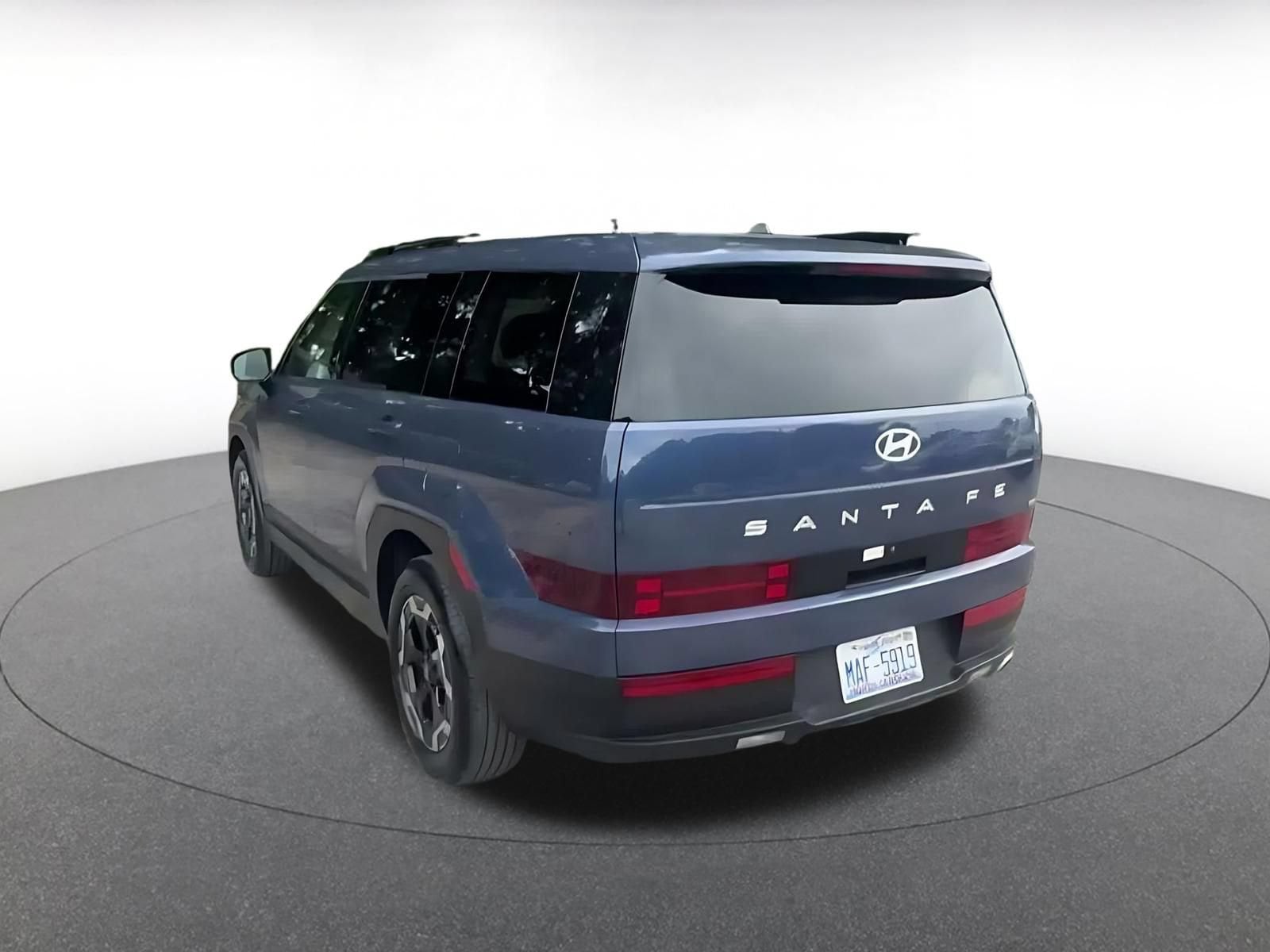 Thumbnail: 2026 Hyundai Santa Fe - 10