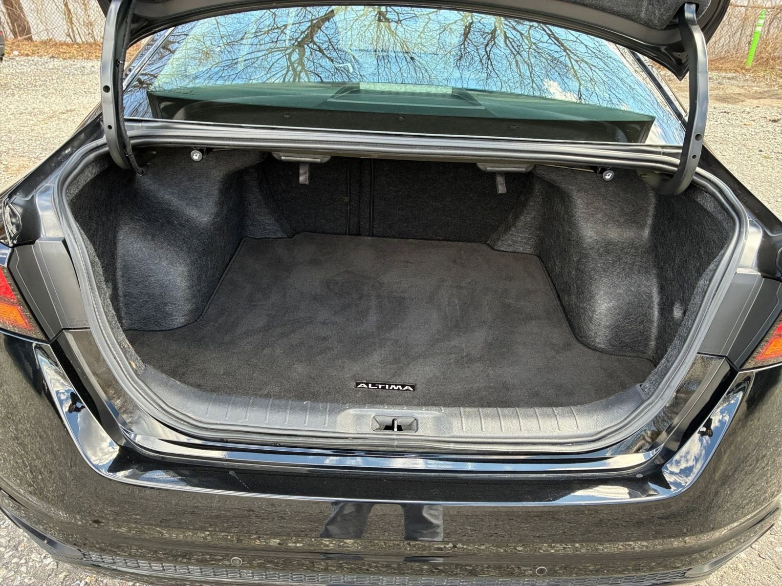 Thumbnail: 2025 Nissan Altima - 29