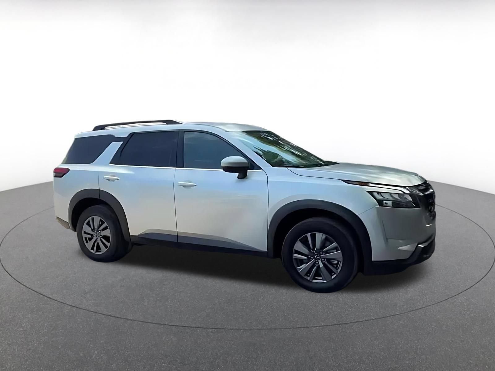 Thumbnail: 2025 Nissan Pathfinder - 2