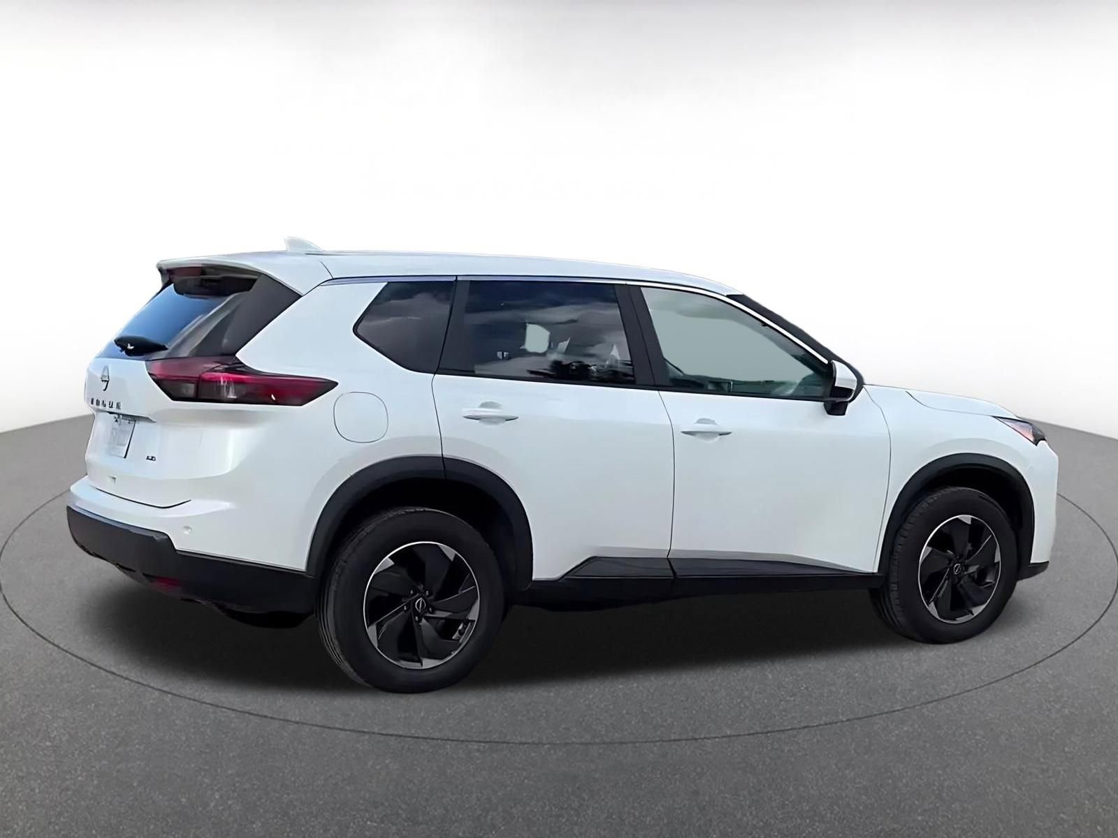 Thumbnail: 2025 Nissan Rogue - 17