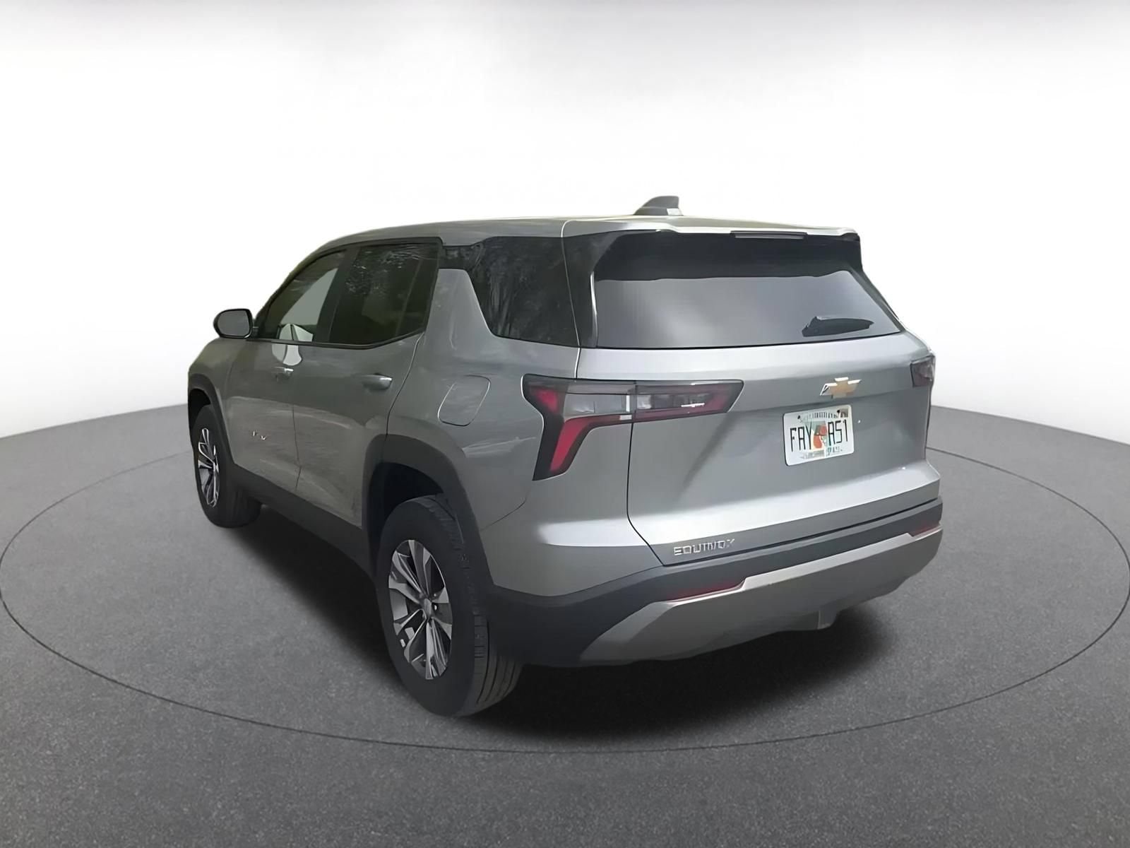 Thumbnail: 2025 Chevrolet Equinox - 10
