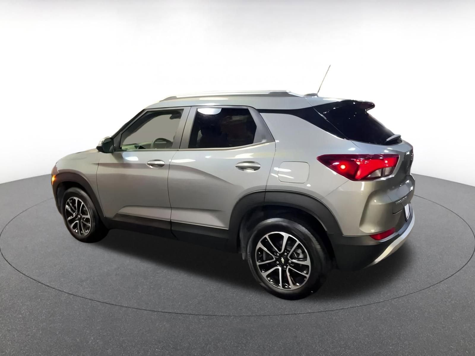 Thumbnail: 2025 Chevrolet TrailBlazer - 10