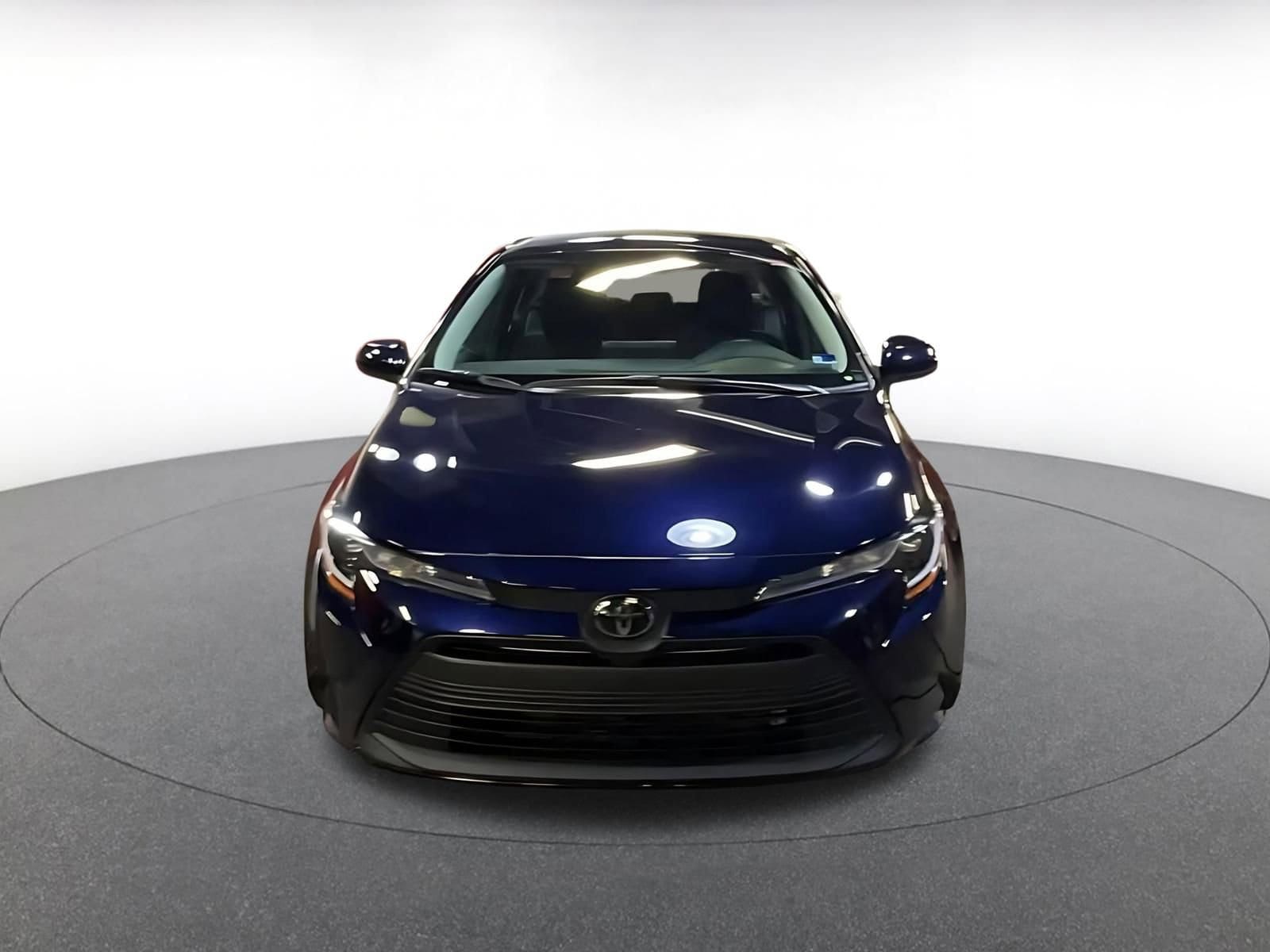 Thumbnail: 2025 Toyota Corolla - 4