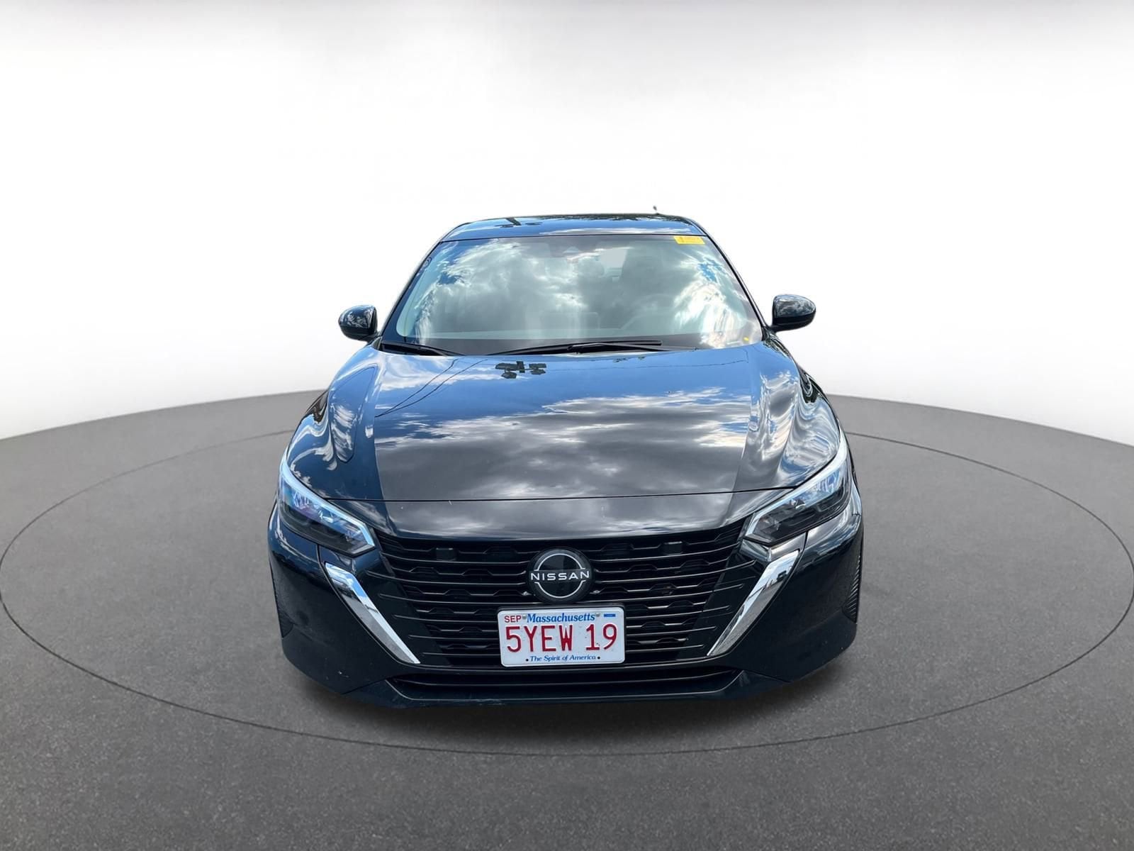 Thumbnail: 2024 Nissan Sentra - 2