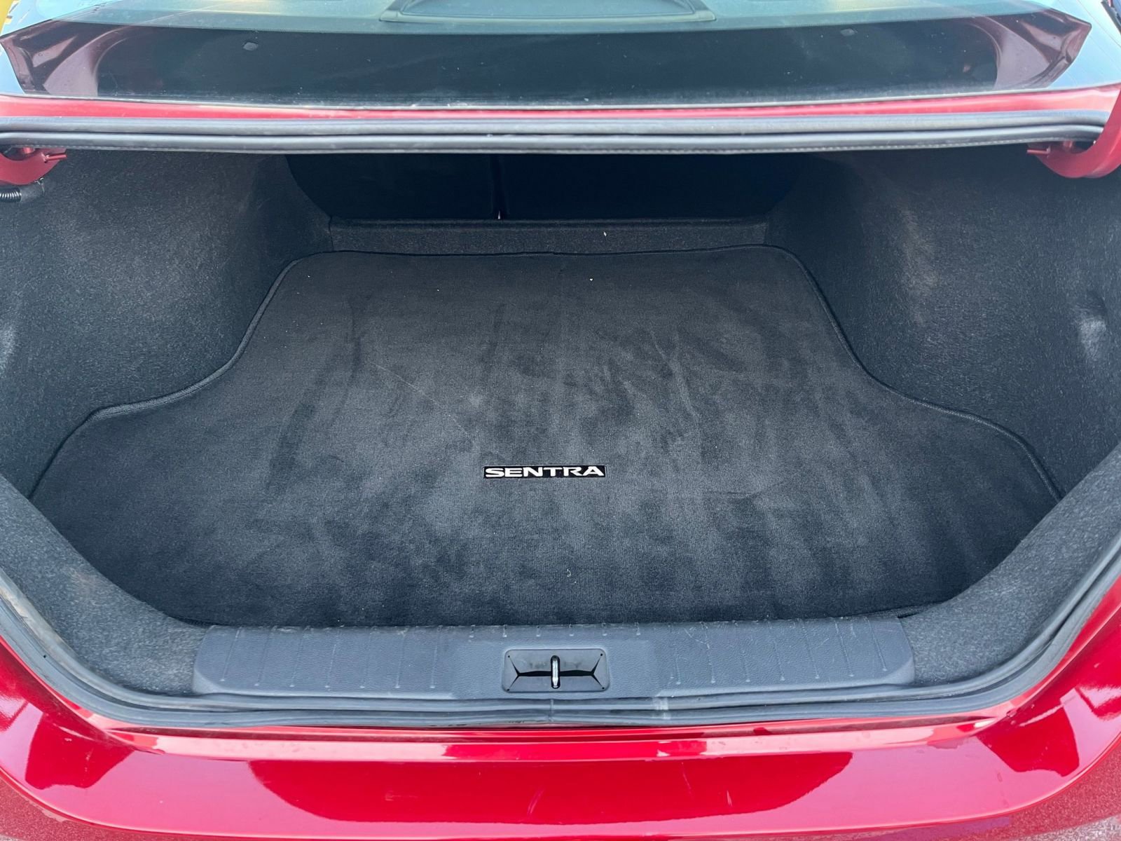 Thumbnail: 2024 Nissan Sentra - 30