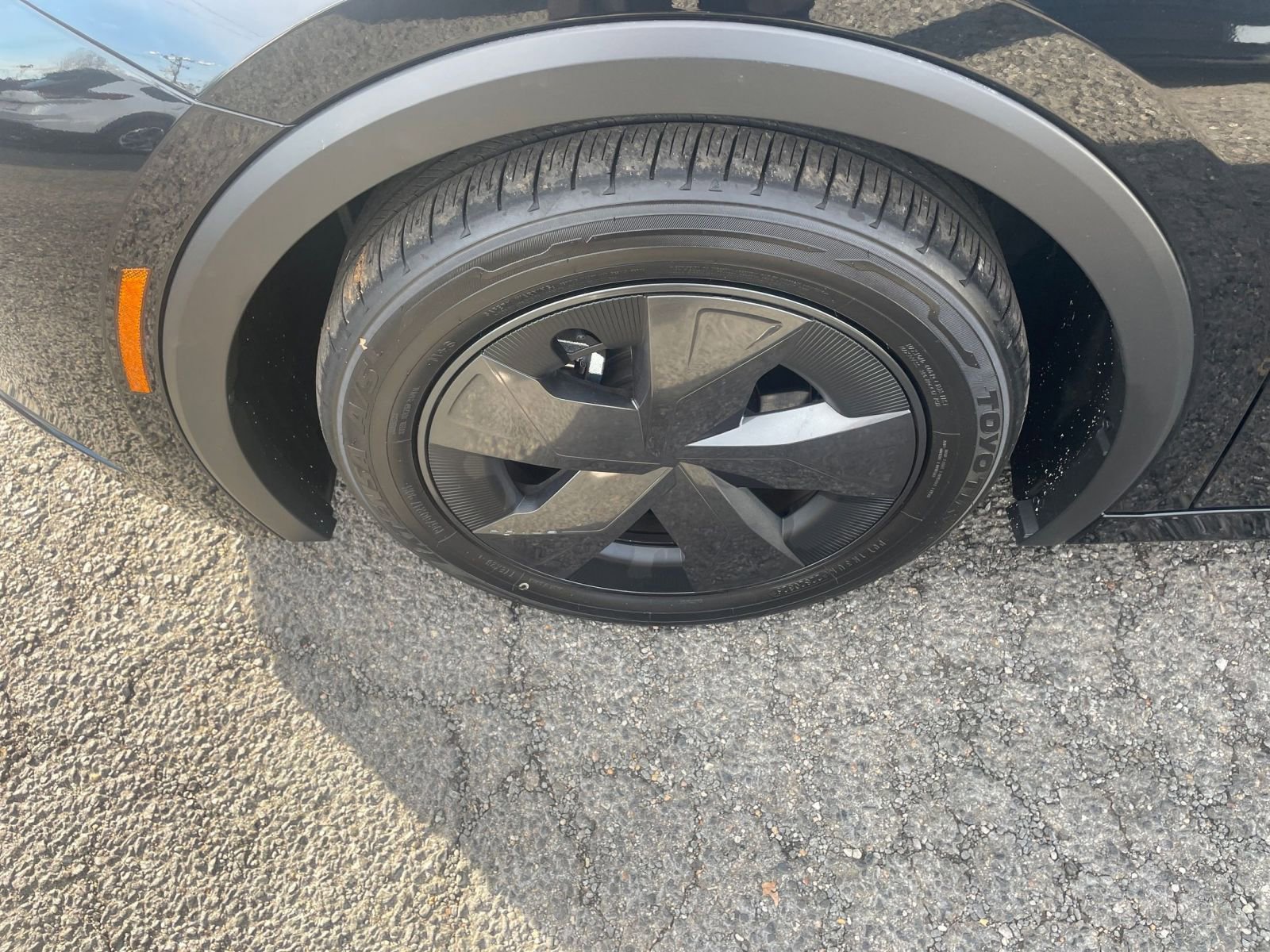 Thumbnail: 2025 Toyota Prius - 29