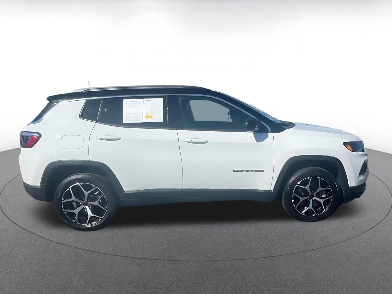 Thumbnail: 2025 Jeep Compass - 15