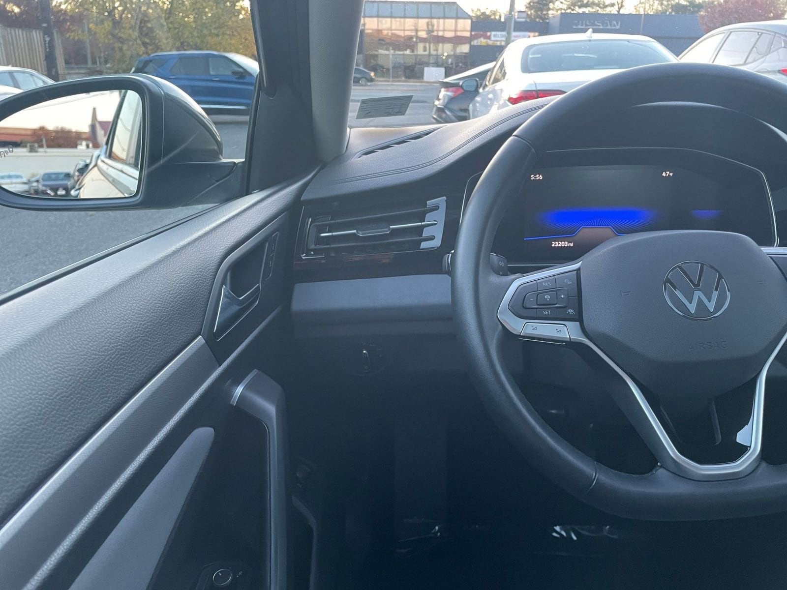 Thumbnail: 2025 Volkswagen Jetta - 33