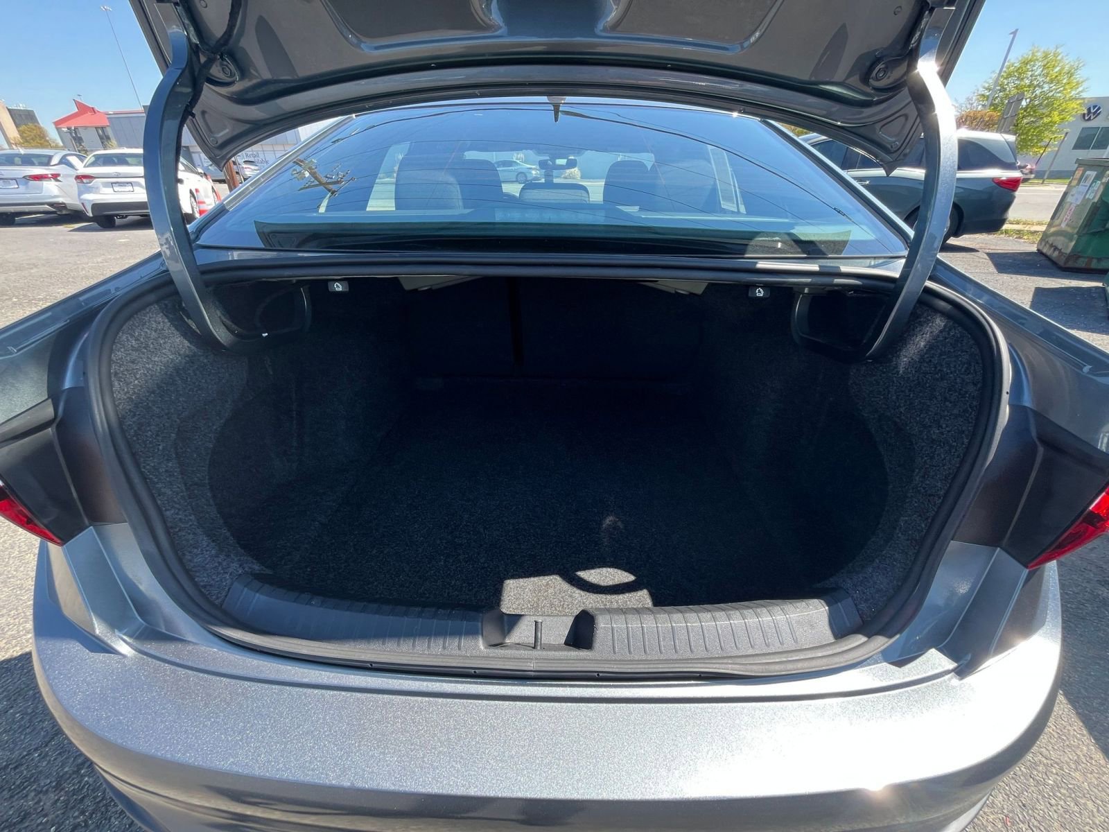 Thumbnail: 2025 Volkswagen Jetta - 29