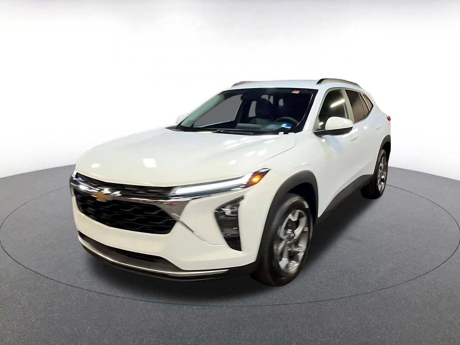 Thumbnail: 2025 Chevrolet Trax - 7